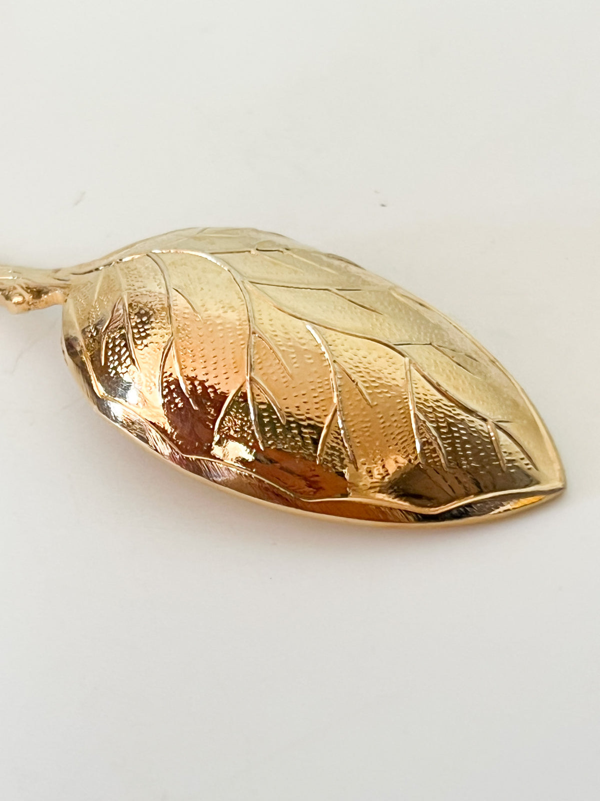 Lot 6 cuillères moka métal doré or fin 24K Saint-Médard vintage 60s motif feuille