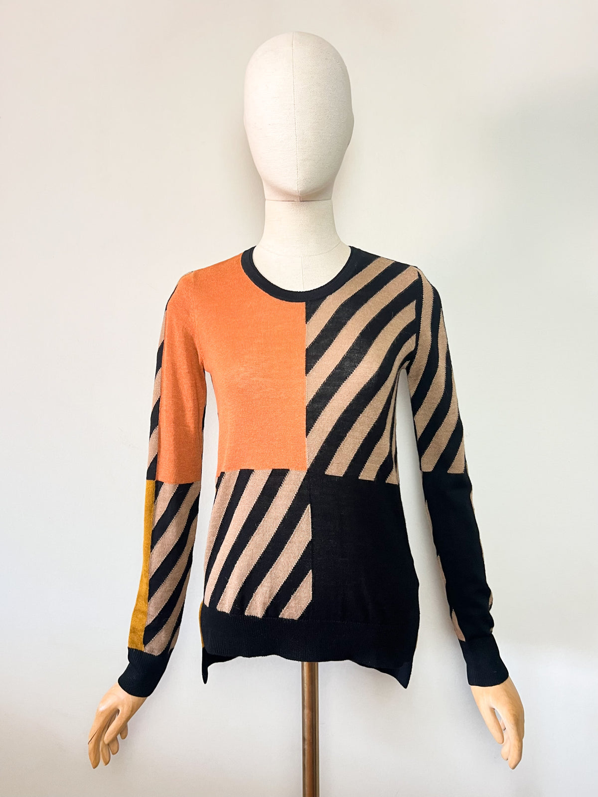 Pull graphique Burberry Brit laine & alpaga — Color-block & rayures — Taille 34