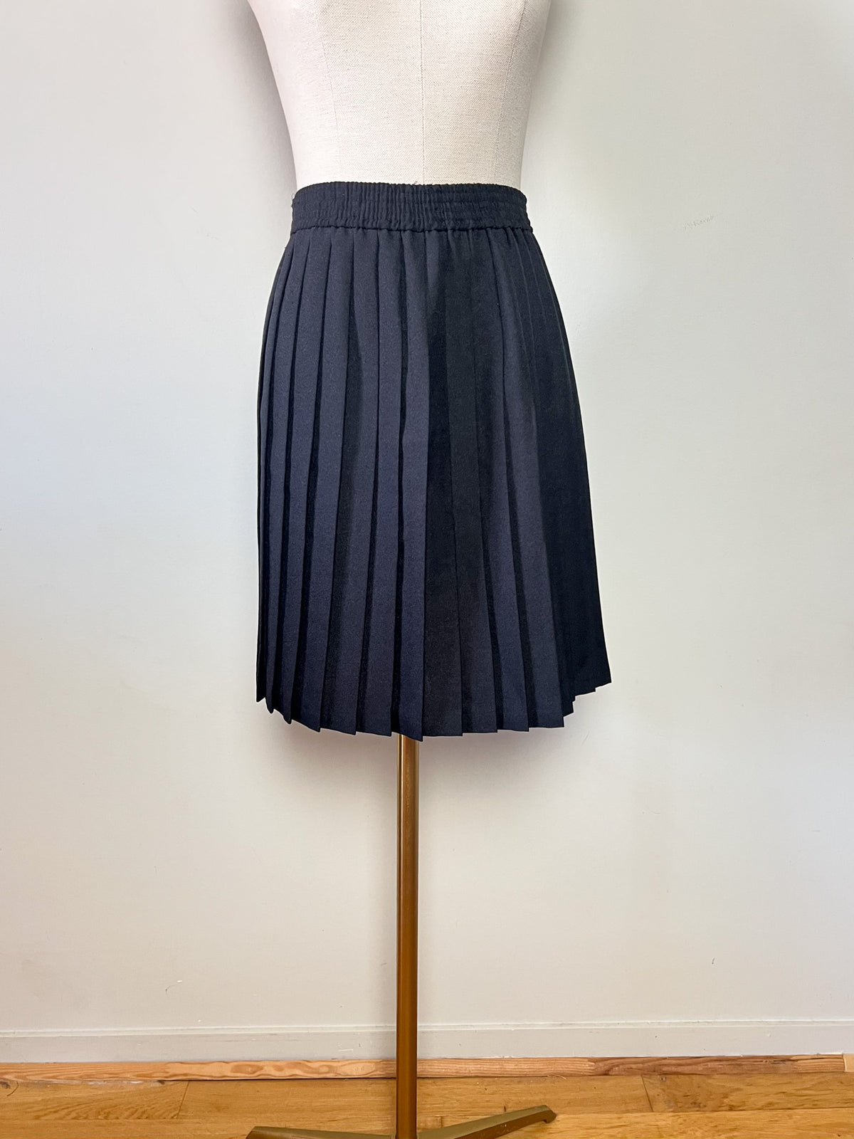 Jupe plissée noire vintage années 80 style preppy schoolgirl T34 36