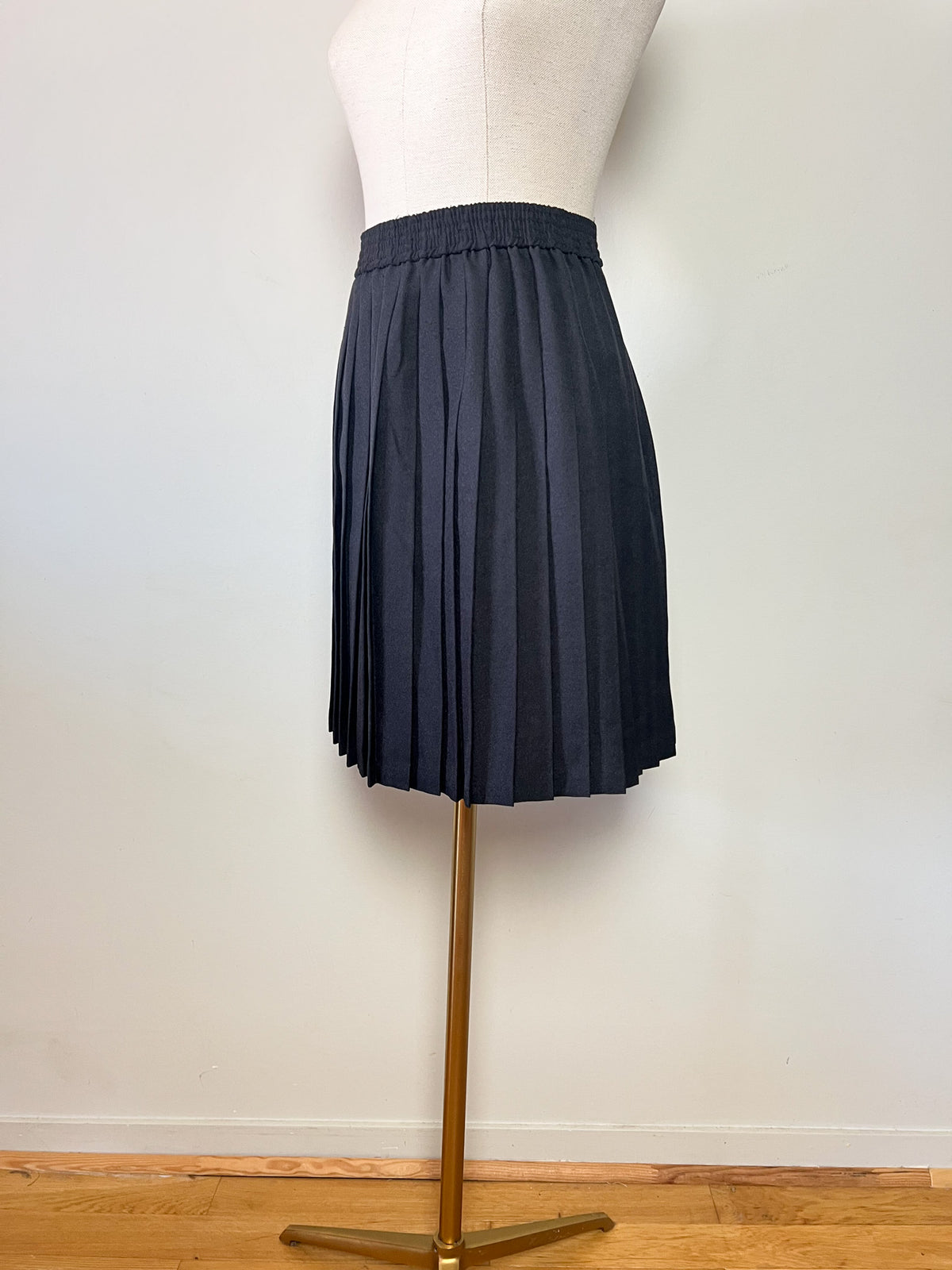 Jupe plissée noire vintage années 80 style preppy schoolgirl T34 36