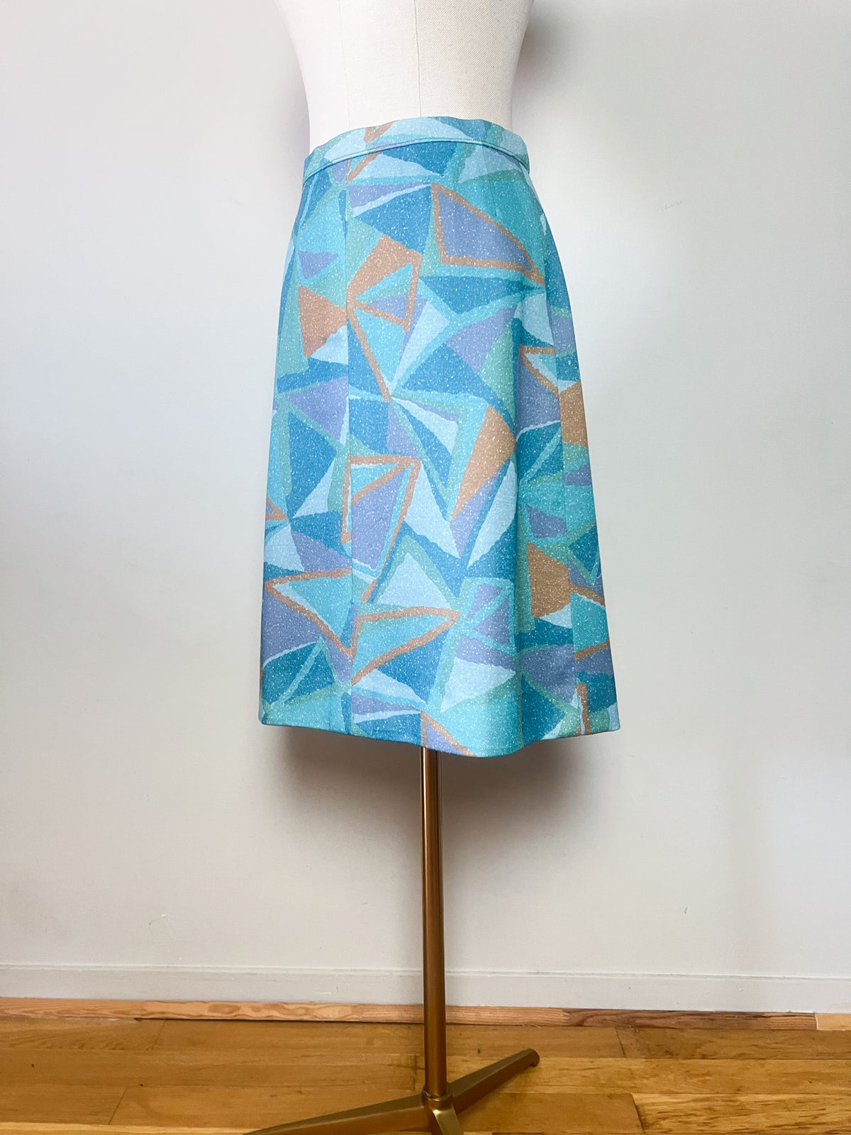 Jupe trapeze vintage 70s à motif géométrique — Vert d'eau, bleu & ocre (Taille 36/38