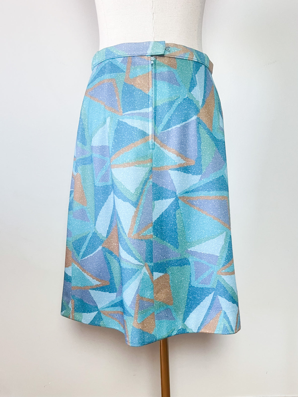 Jupe trapeze vintage 70s à motif géométrique — Vert d'eau, bleu & ocre (Taille 36/38