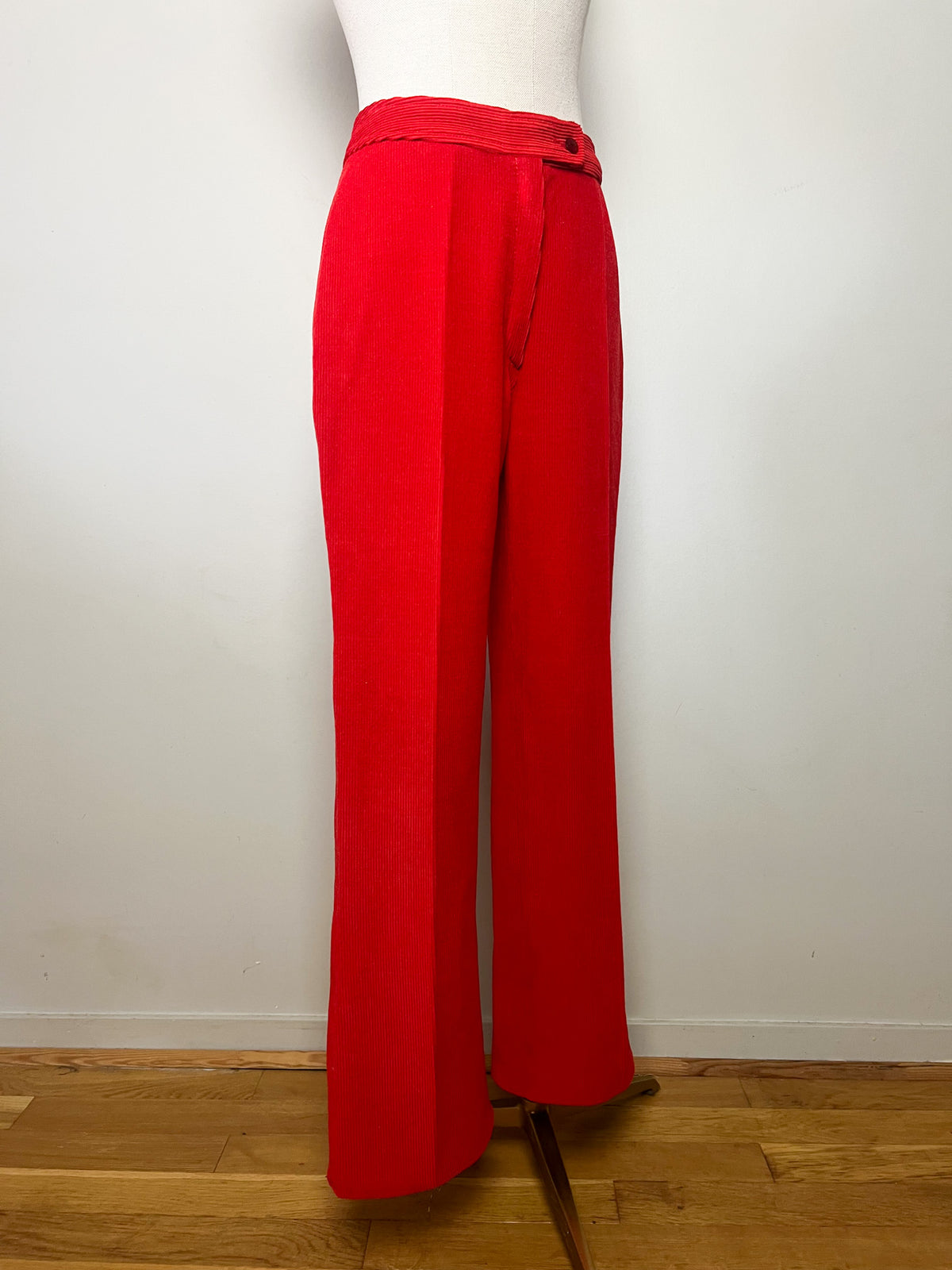 Pantalon vintage années 70 en velours rouge Jambes larges Taille 34/36