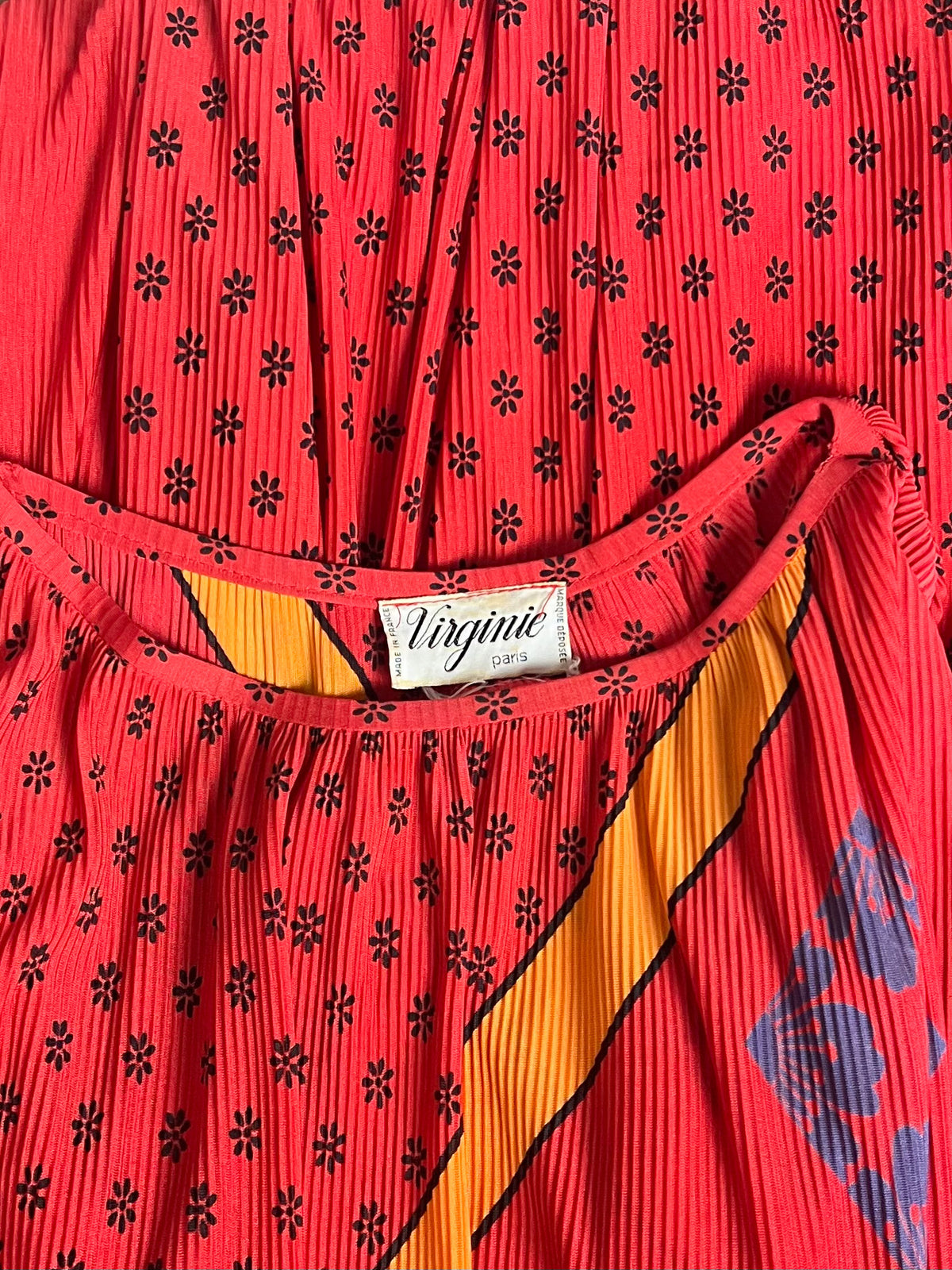 Robe mi-longue plissée vintage 70s Imprimé rétro & ceinture Virginie Paris (T36 au 40)