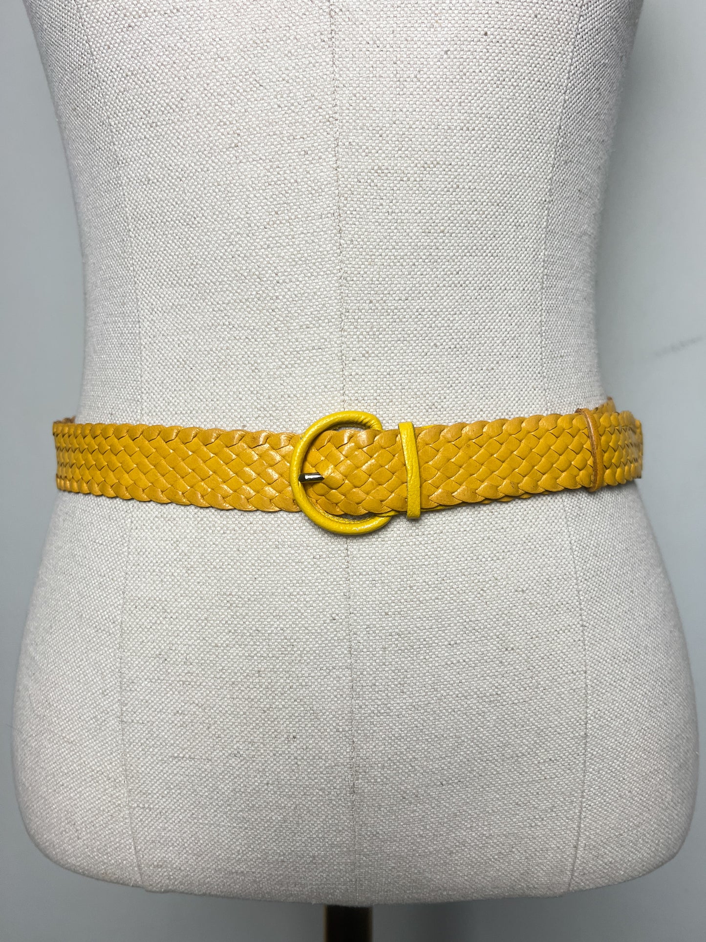 Ceinture Vintage Jaune en Cuir de Chèvre Tressé - Taille 75 - Made in France