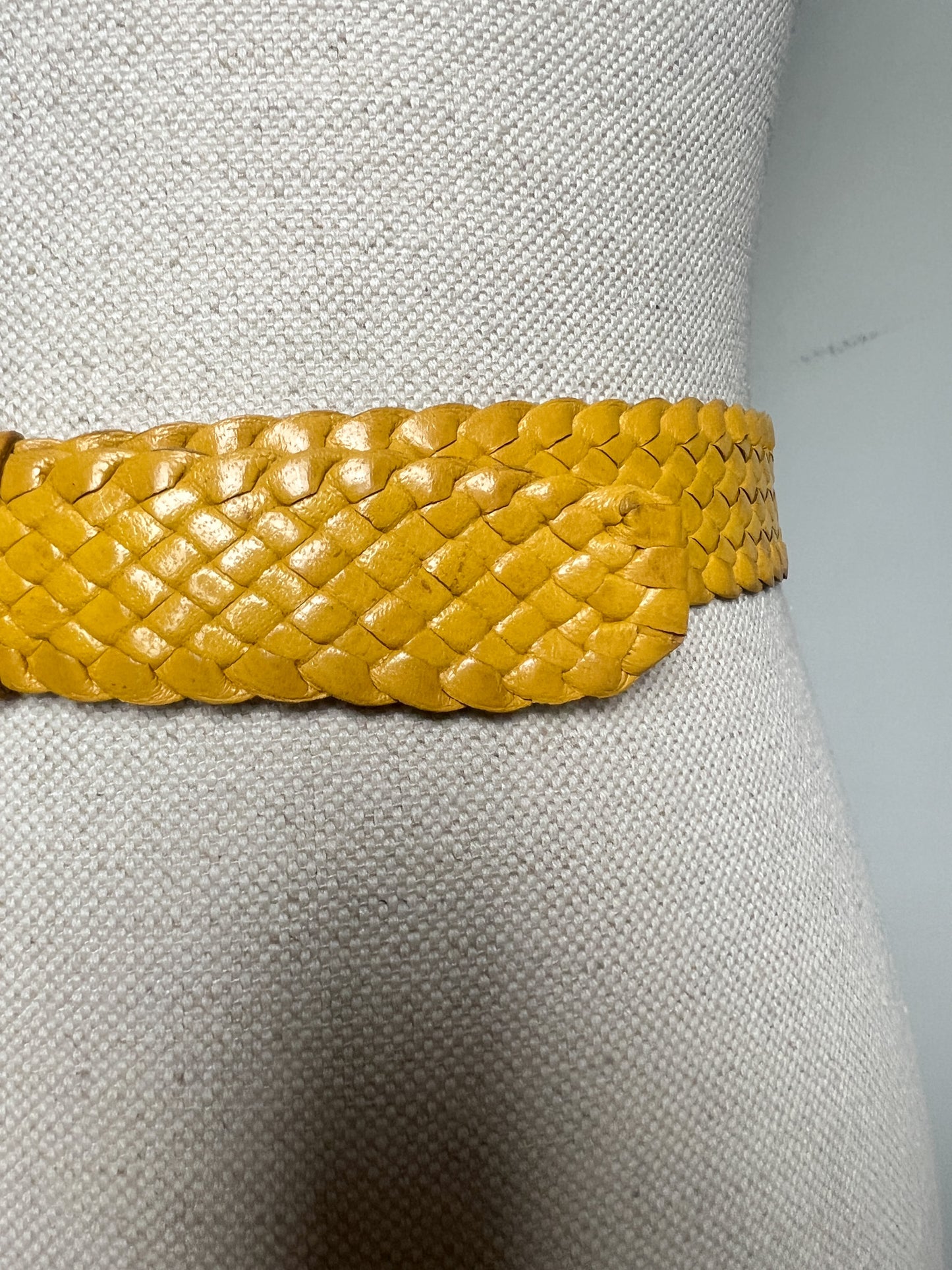 Ceinture Vintage Jaune en Cuir de Chèvre Tressé - Taille 75 - Made in France