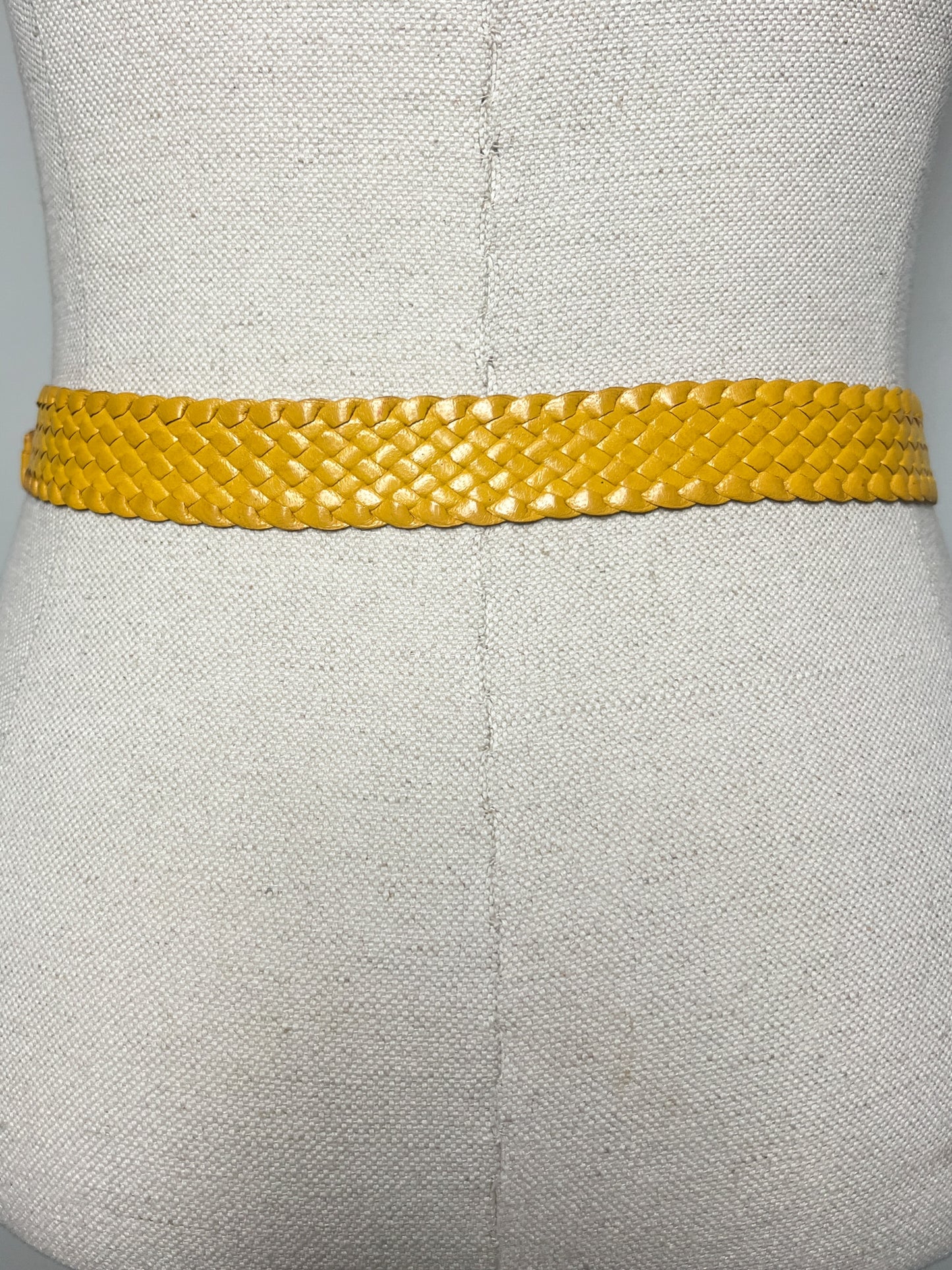 Ceinture Vintage Jaune en Cuir de Chèvre Tressé - Taille 75 - Made in France