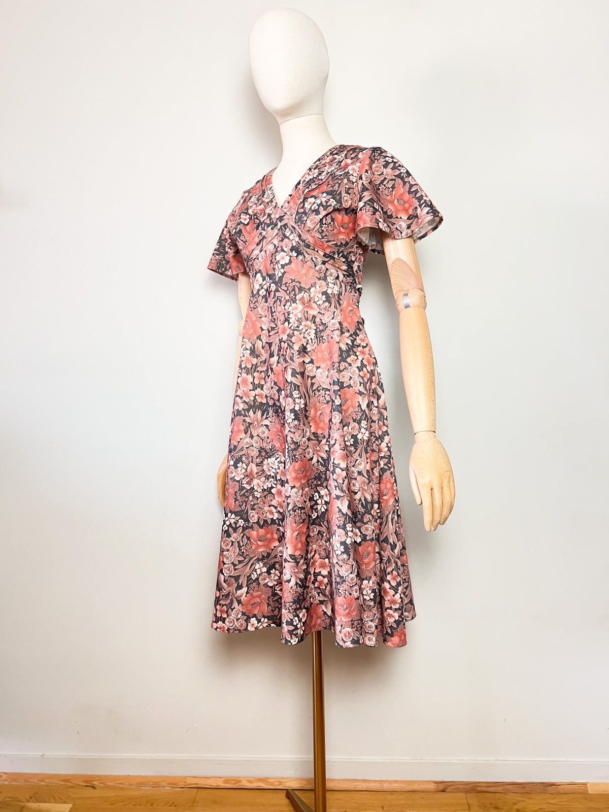 Robe vintage 70s imprimé fleurs brun & rose manches papillon T34/36
