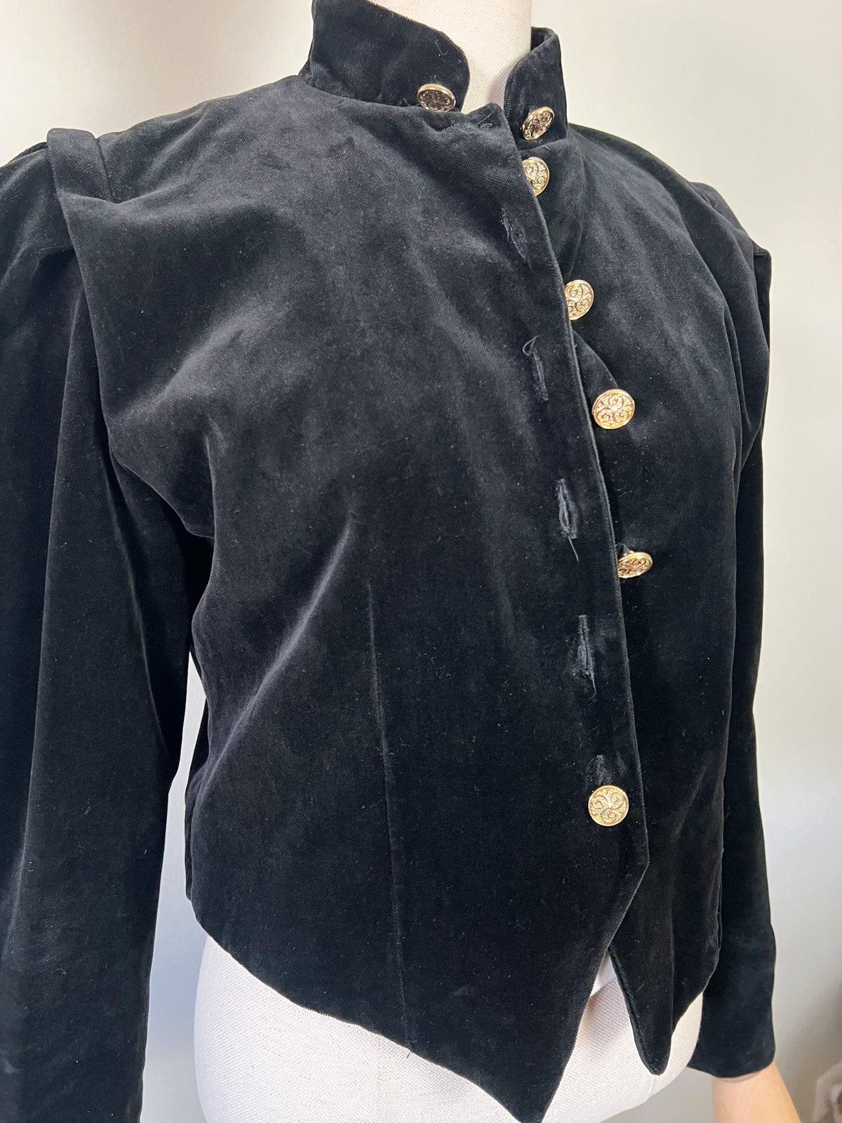 Veste courte officier vintage 80s en velours noir Made in France (T38)
