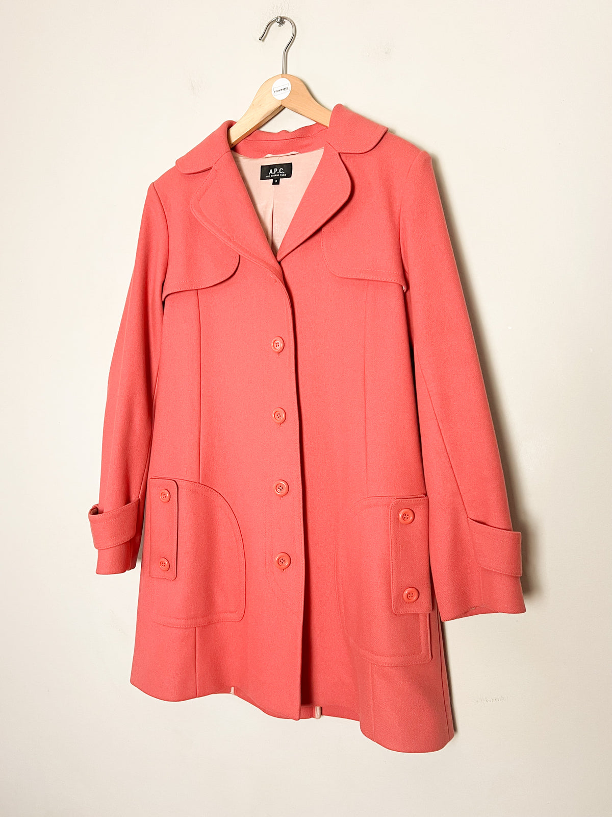 Manteau 3/4 en pure laine saumon A.P.C. — Inspiration vintage Sixties (T. S)