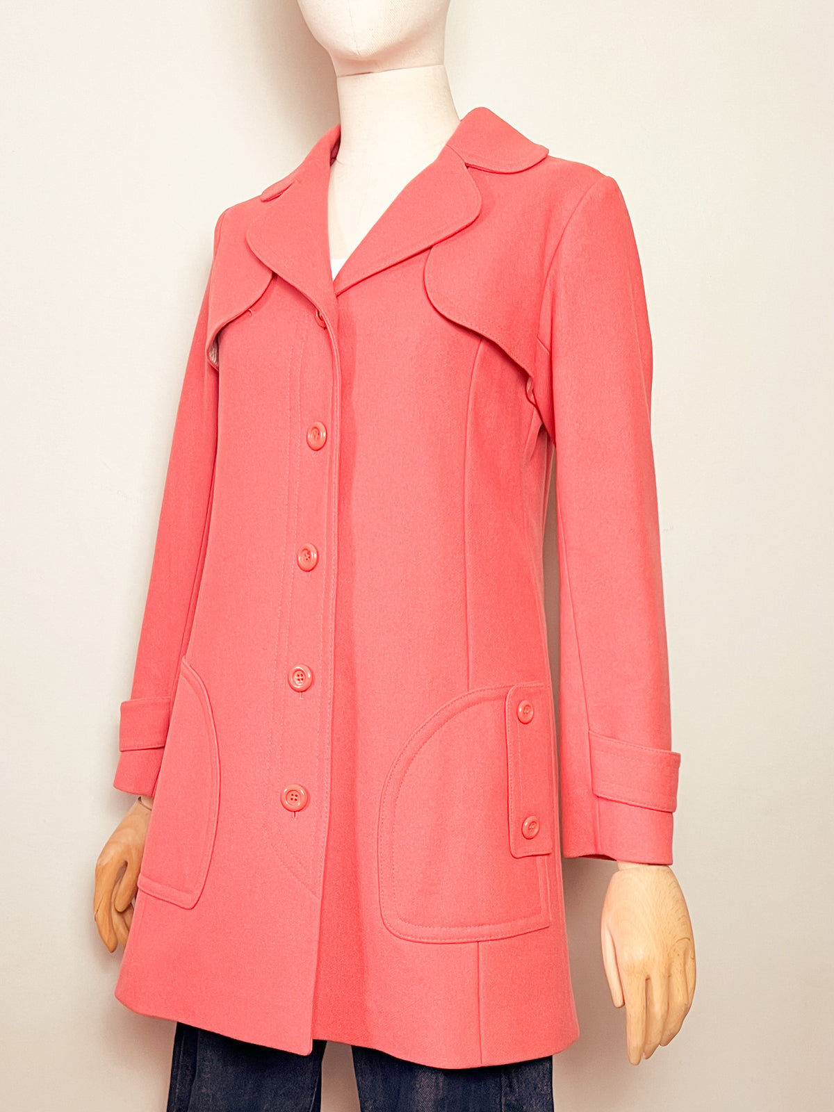 Manteau 3/4 en pure laine saumon A.P.C. — Inspiration vintage Sixties (T. S)