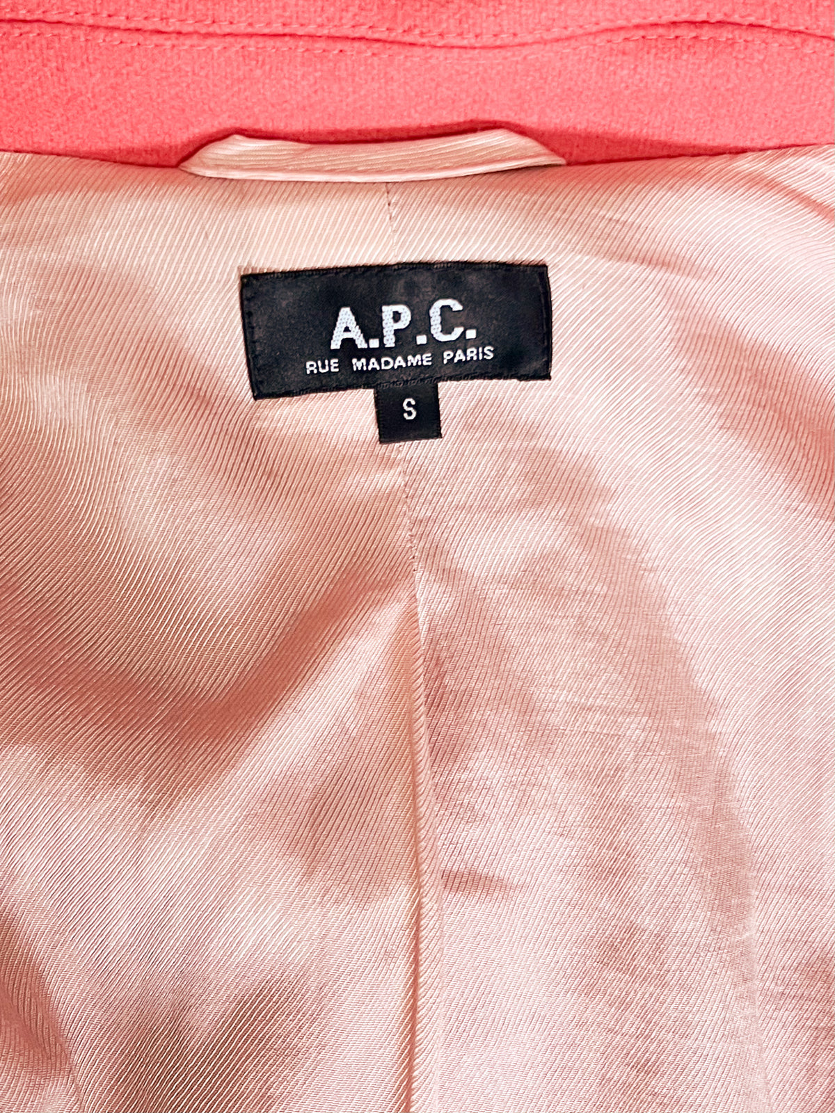 Manteau 3/4 en pure laine saumon A.P.C. — Inspiration vintage Sixties (T. S)