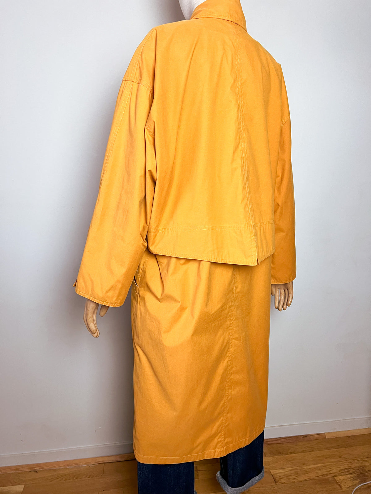 Trench long oversize vintage années 80 90 jaune safran moutarde  T42