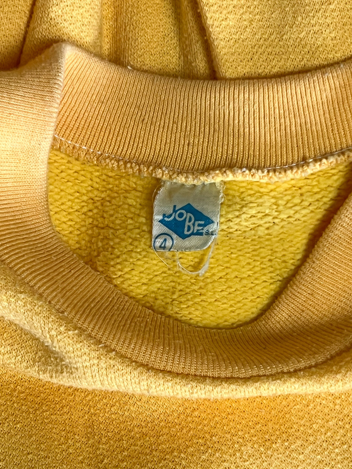 Sweatshirt Nike vintage années 70 80 jaune Made in Spain JOBE S.L. T S/M