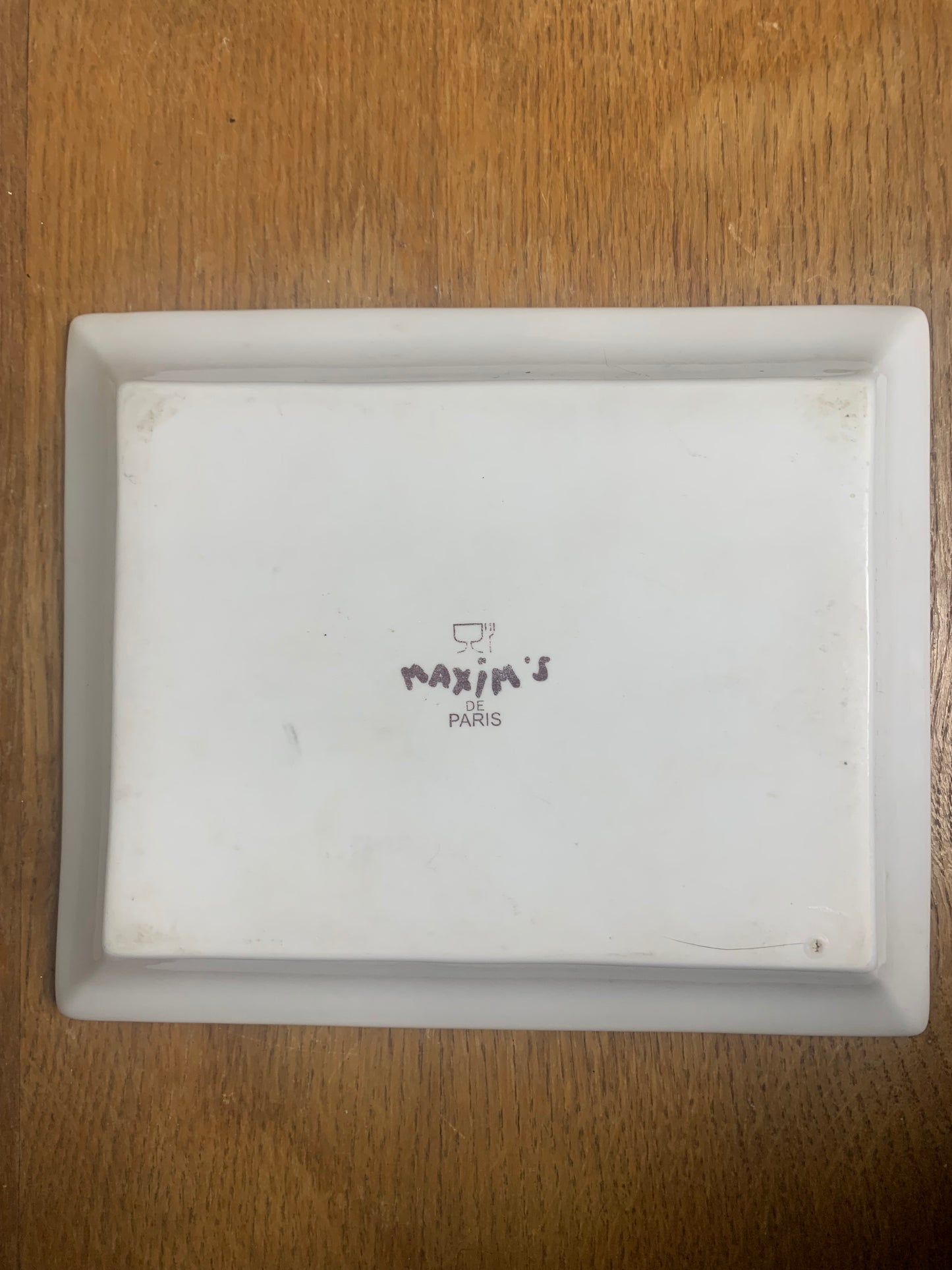 Vide-poche ou cendrier Maxim's Paris vintage en porcelaine