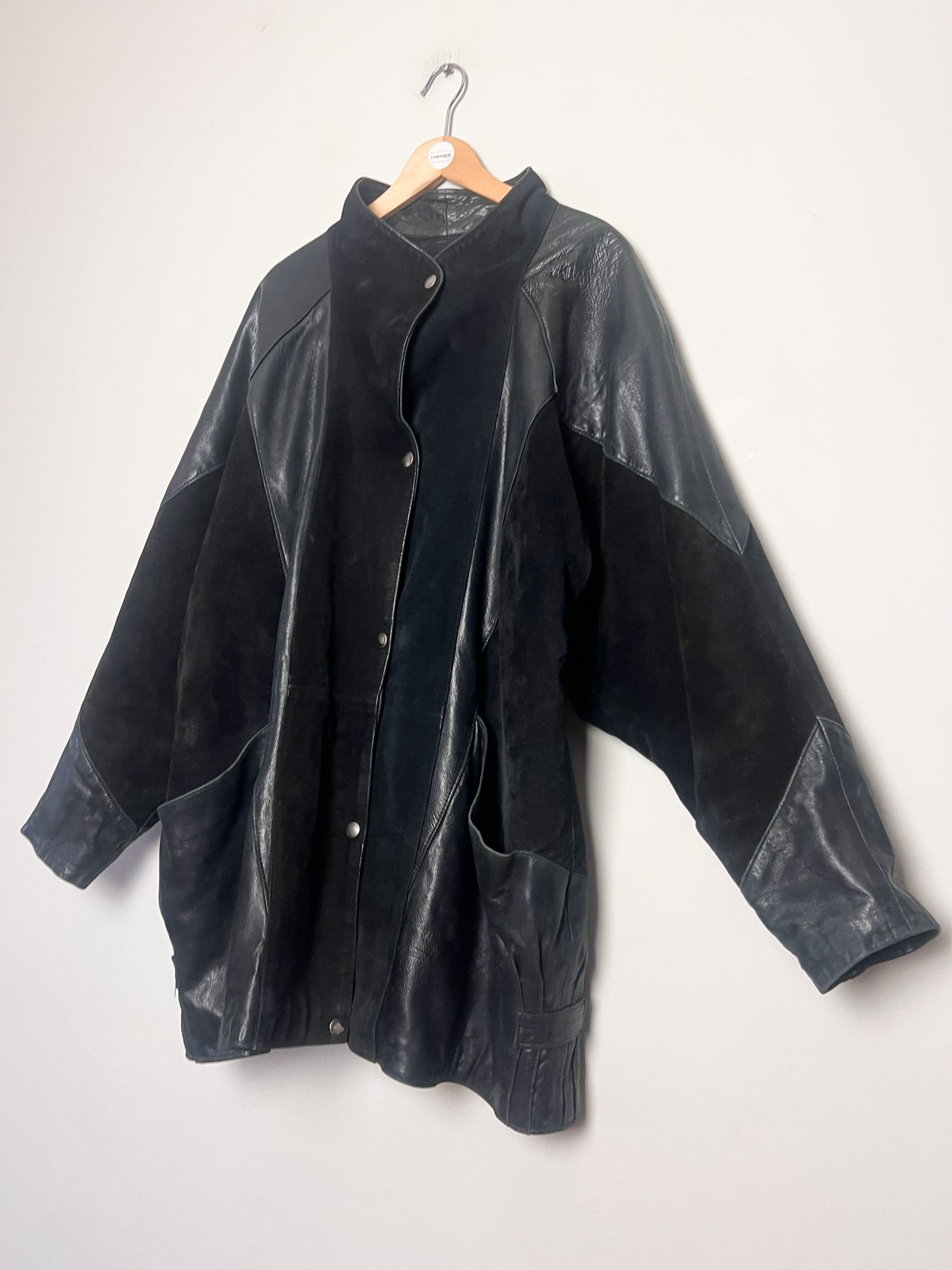 Manteau Cuir Vintage Années 80/90 -Noir- Oversize & Chauve-Souris - Roman Quovadis - T. L/XL