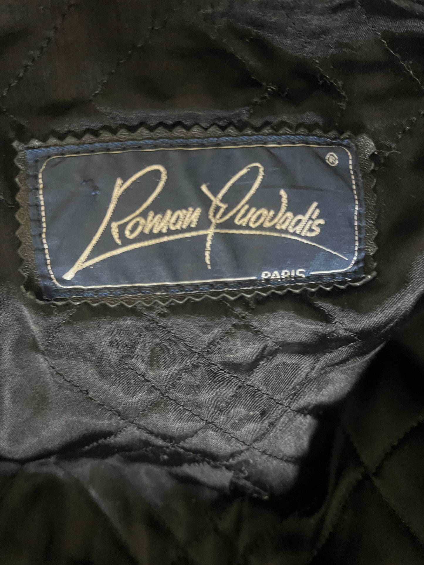 Manteau Cuir Vintage Années 80/90 -Noir- Oversize & Chauve-Souris - Roman Quovadis - T. L/XL
