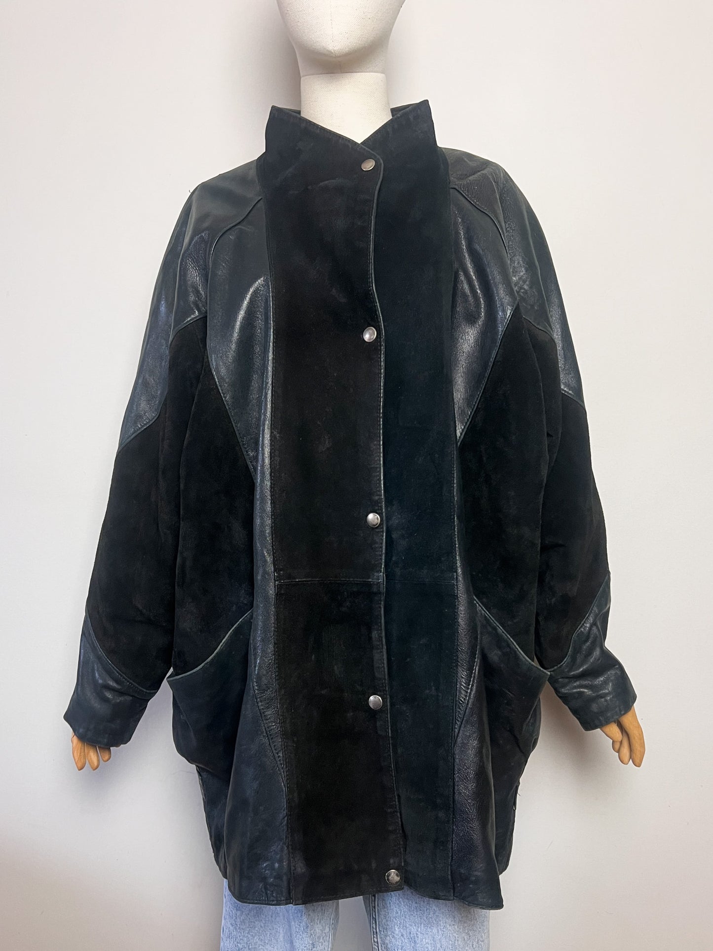 Manteau Cuir Vintage Années 80/90 -Noir- Oversize & Chauve-Souris - Roman Quovadis - T. L/XL