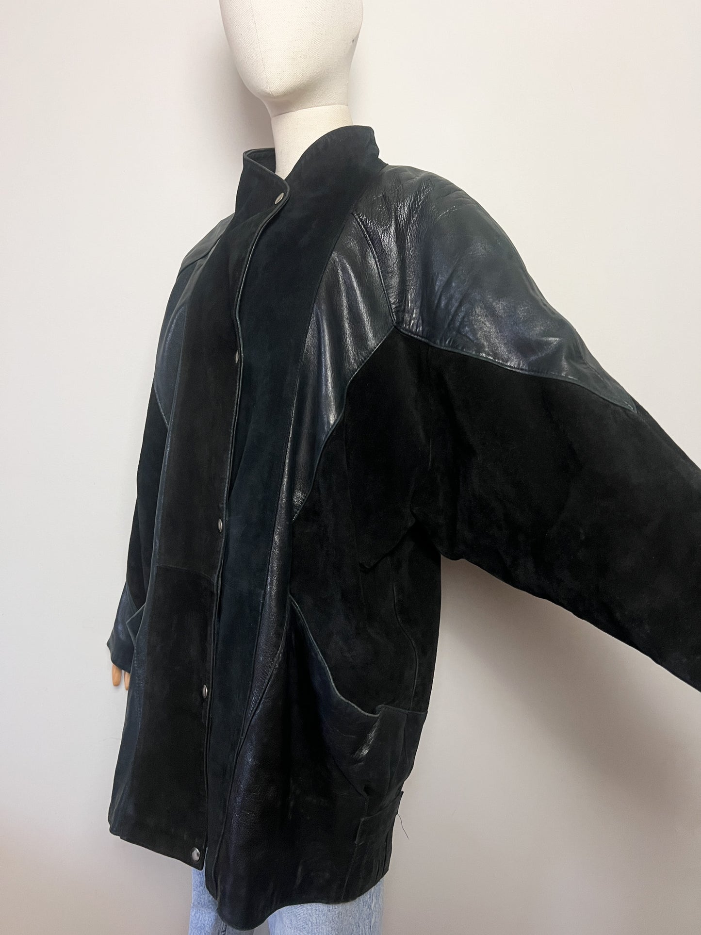 Manteau Cuir Vintage Années 80/90 -Noir- Oversize & Chauve-Souris - Roman Quovadis - T. L/XL