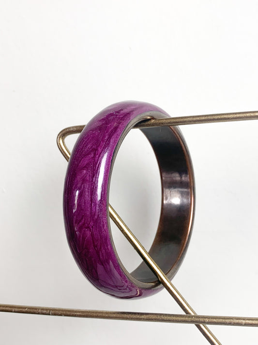 Bracelet rigide violet nacré irisé vintage