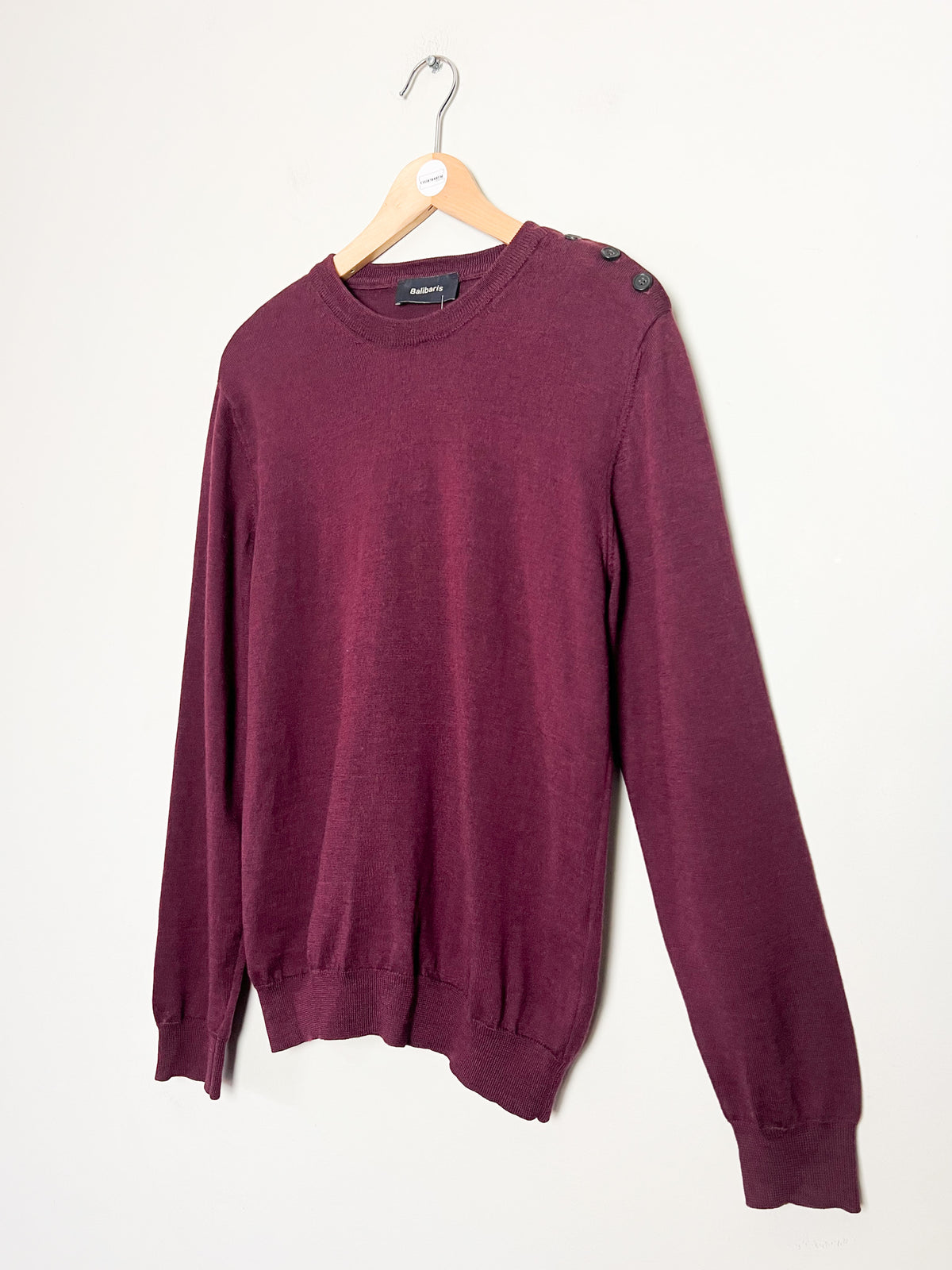 Pull marin Balibaris 100% laine mérinos bordeaux lie de vin — Détail boutons épaule TS / M ajusté
