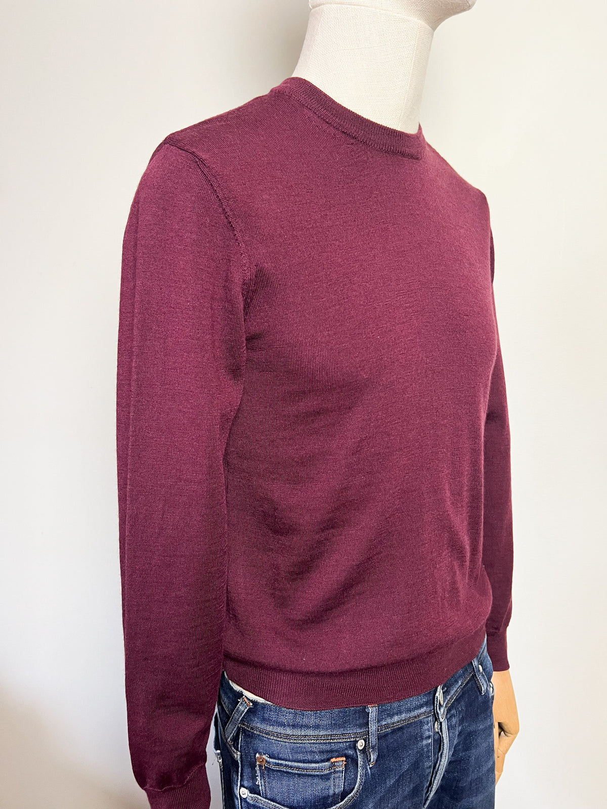Pull marin Balibaris 100% laine mérinos bordeaux lie de vin — Détail boutons épaule TS / M ajusté
