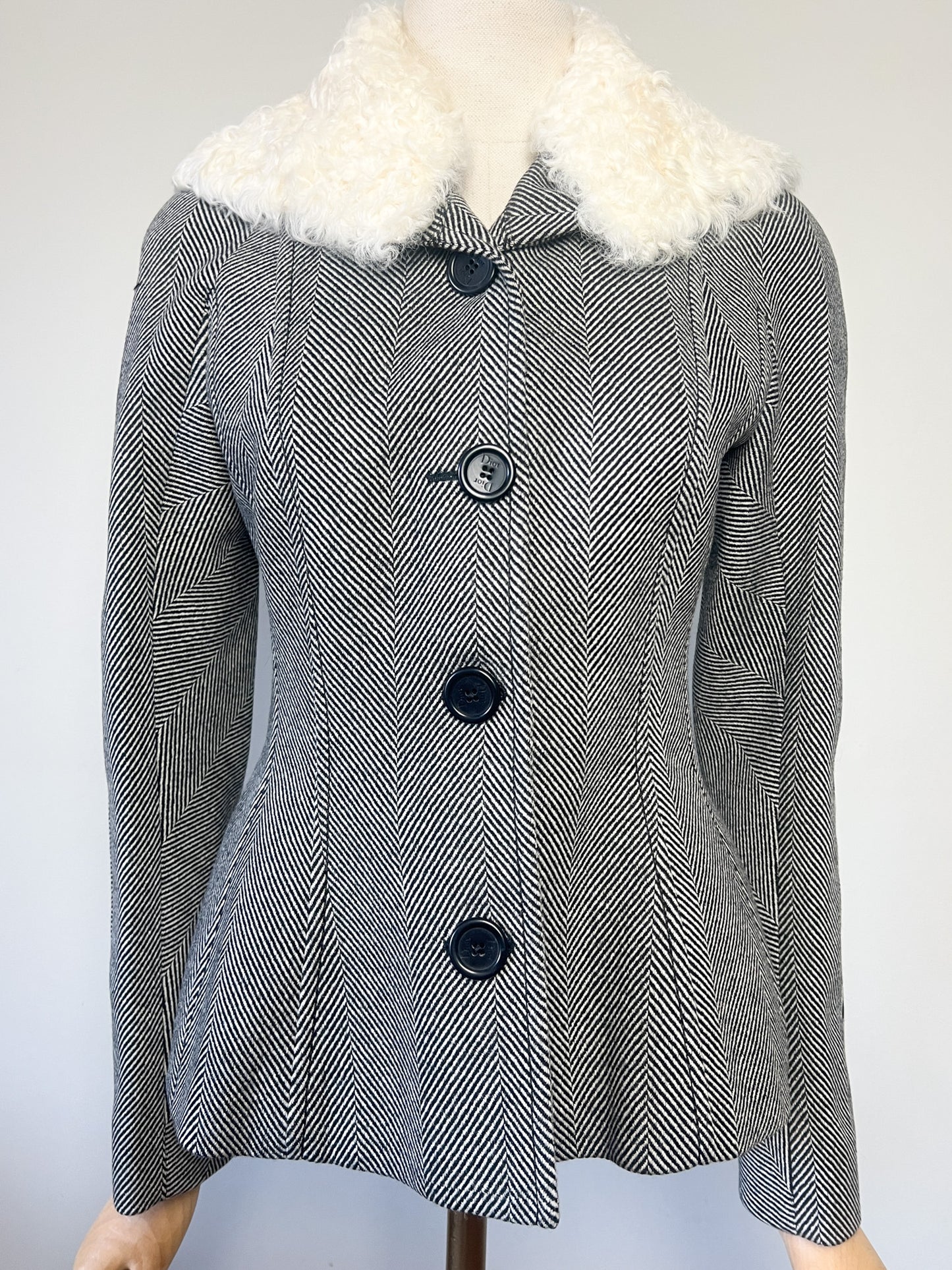 Veste CHRISTIAN DIOR BOUTIQUE (Période John Galliano) - 100% Laine Vierge & Soie - Col Kalgan Amovible - Made in France - Taille 36 FR