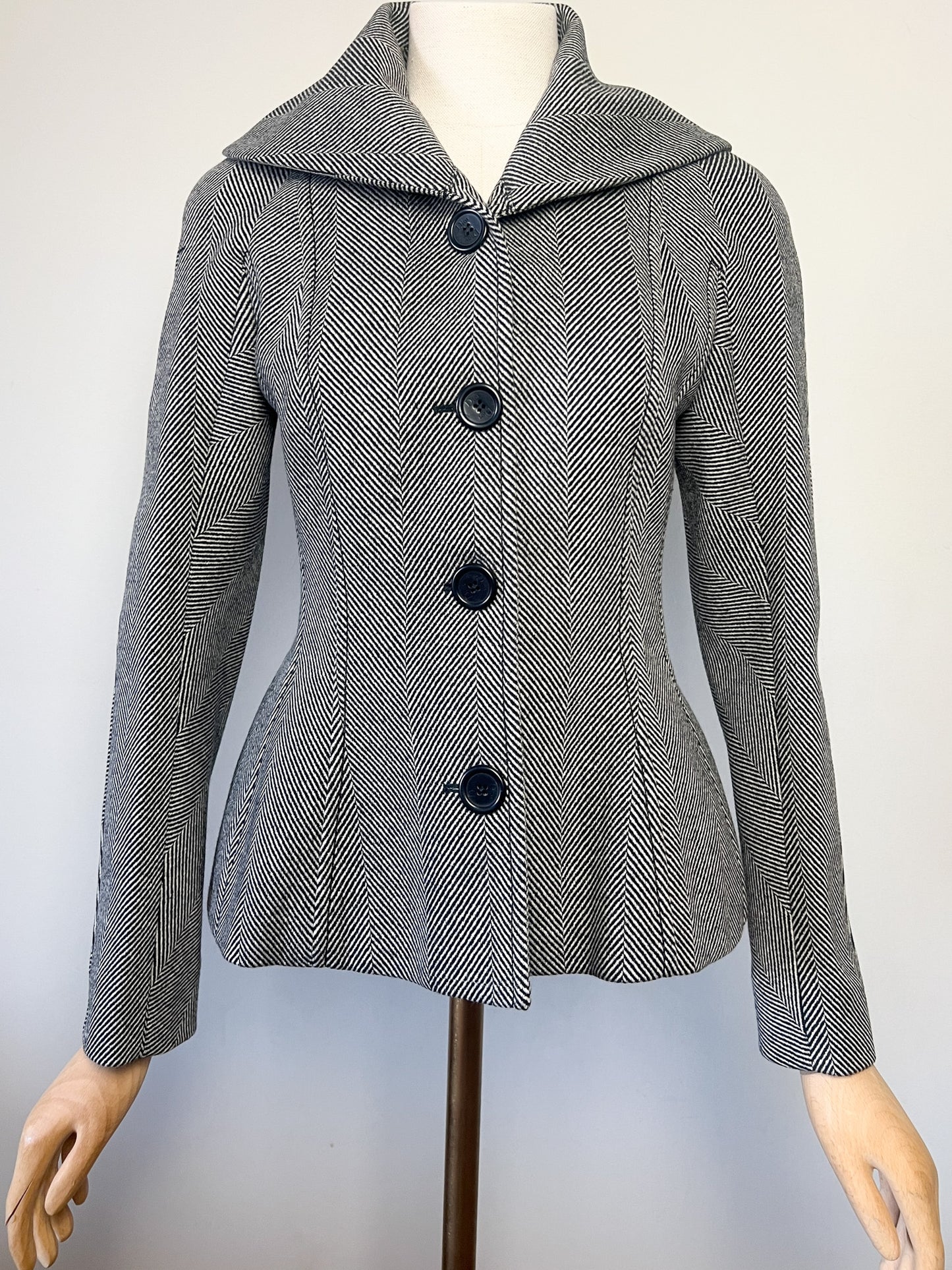Veste CHRISTIAN DIOR BOUTIQUE (Période John Galliano) - 100% Laine Vierge & Soie - Col Kalgan Amovible - Made in France - Taille 36 FR