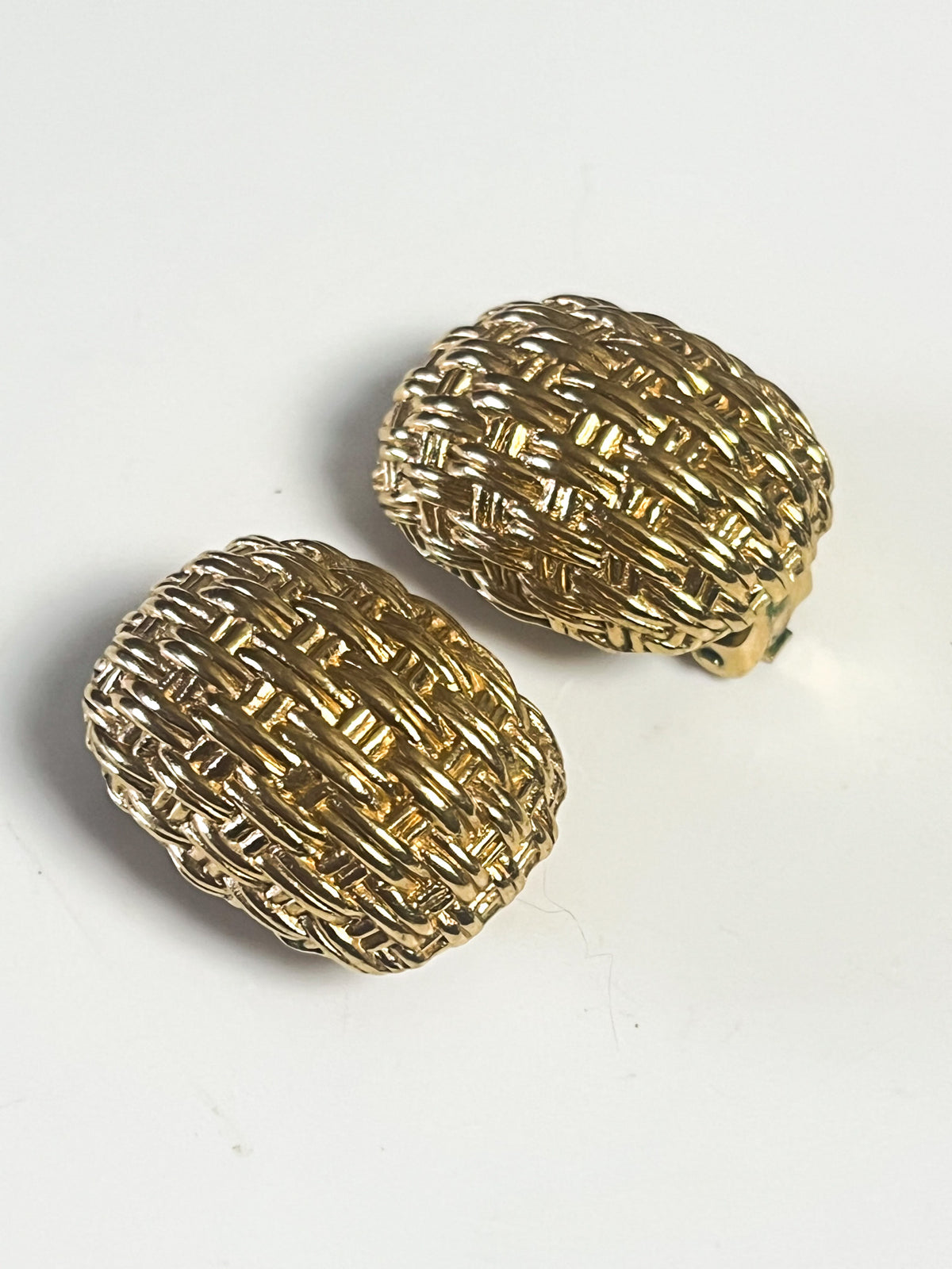 Boucles d'oreilles clips vintage Christian Dior Germany — Métal doré tressé — 80s/90s