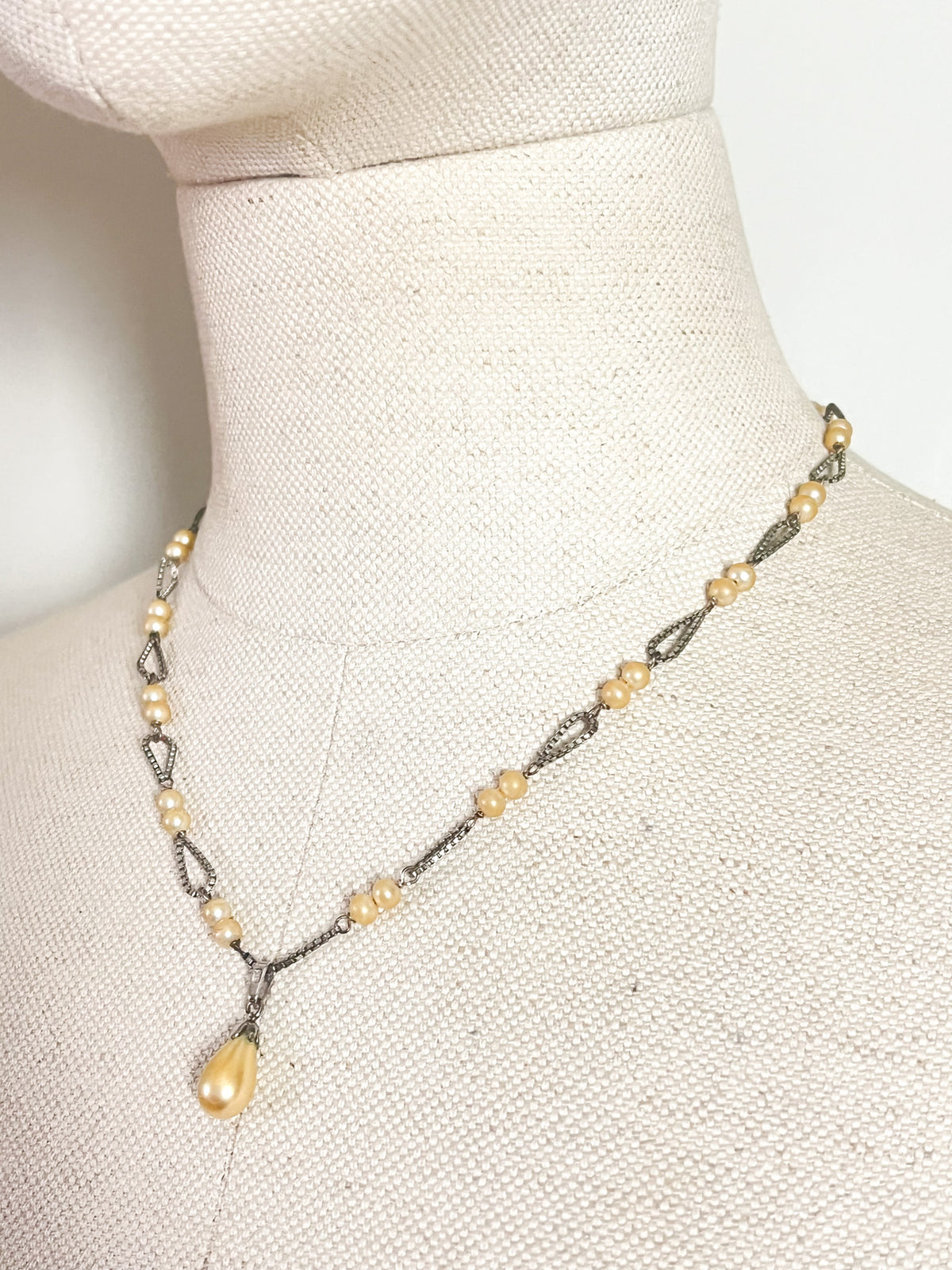 Collier vintage Art Déco en Argent 925 & perles – Pendentif goutte