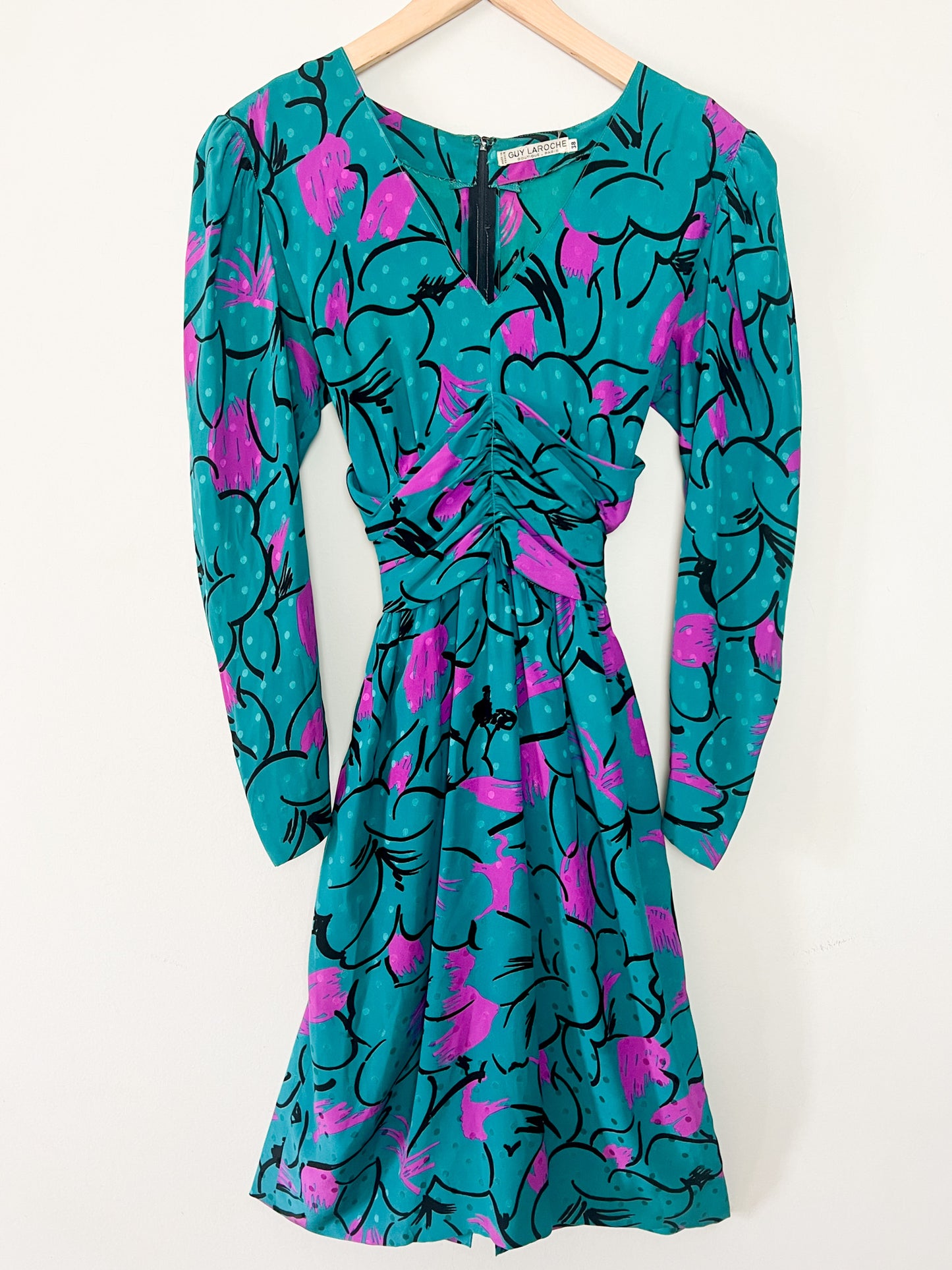 Robe GUY LAROCHE Vintage Luxe 100% Soie - Imprimé Abstrait Vif - Années 80 - Vert Émeraude, Fuchsia, Noir - Taille 38