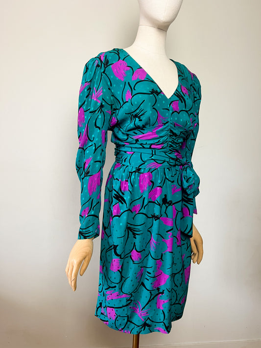 Robe GUY LAROCHE Vintage Luxe 100% Soie - Imprimé Abstrait Vif - Années 80 - Vert Émeraude, Fuchsia, Noir - Taille 38