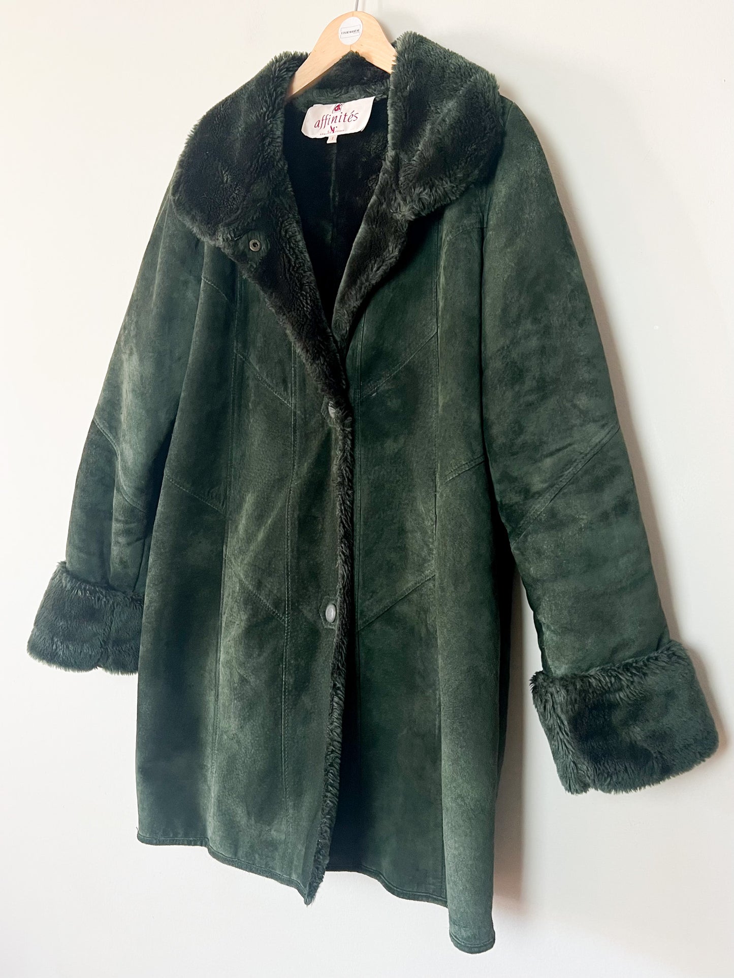 Manteau Vintage en Velours de Cuir Vert & Fausse Fourrure - T 38/40