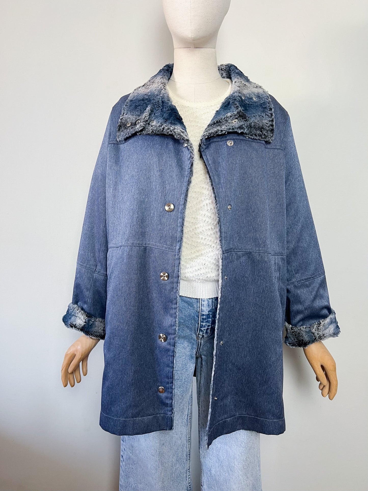 Manteau Mi-Saison Bleu Satiné - Doublure Fausse Fourrure - Look Y2K - T. 40/42