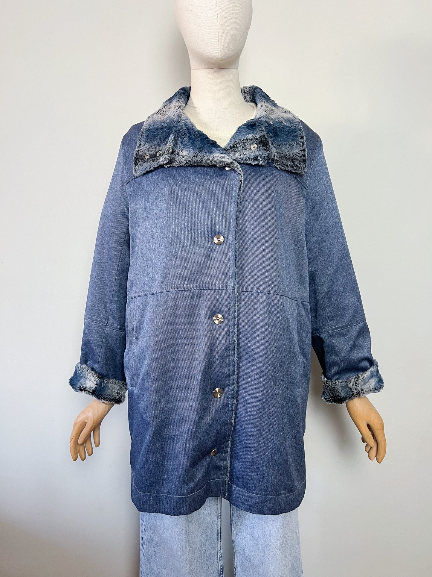 Manteau Mi-Saison Bleu Satiné - Doublure Fausse Fourrure - Look Y2K - T. 40/42