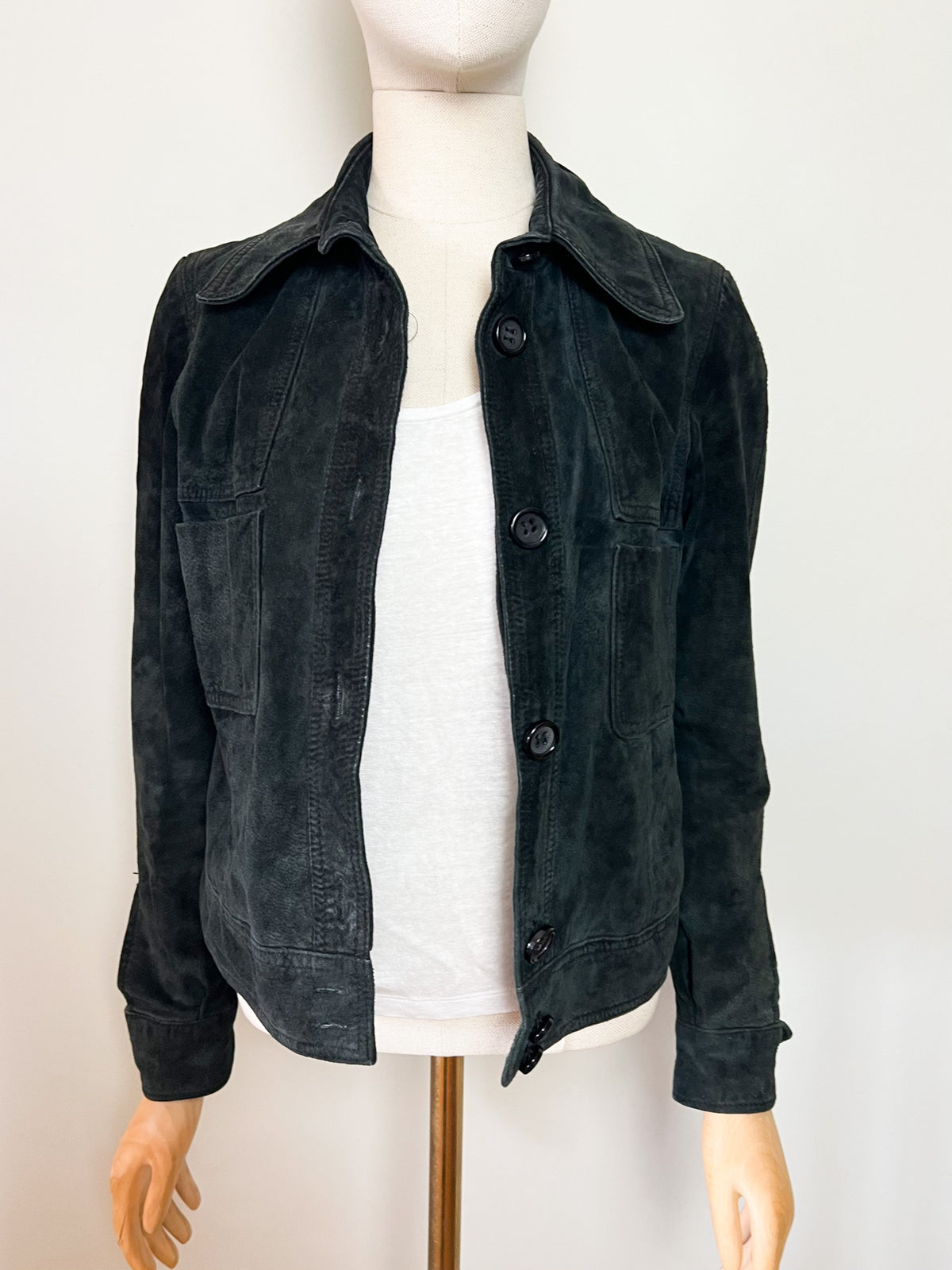 Veste courte en daim noir Zara Woman style rétro 70s 100% Croûte de cuir Taille 36