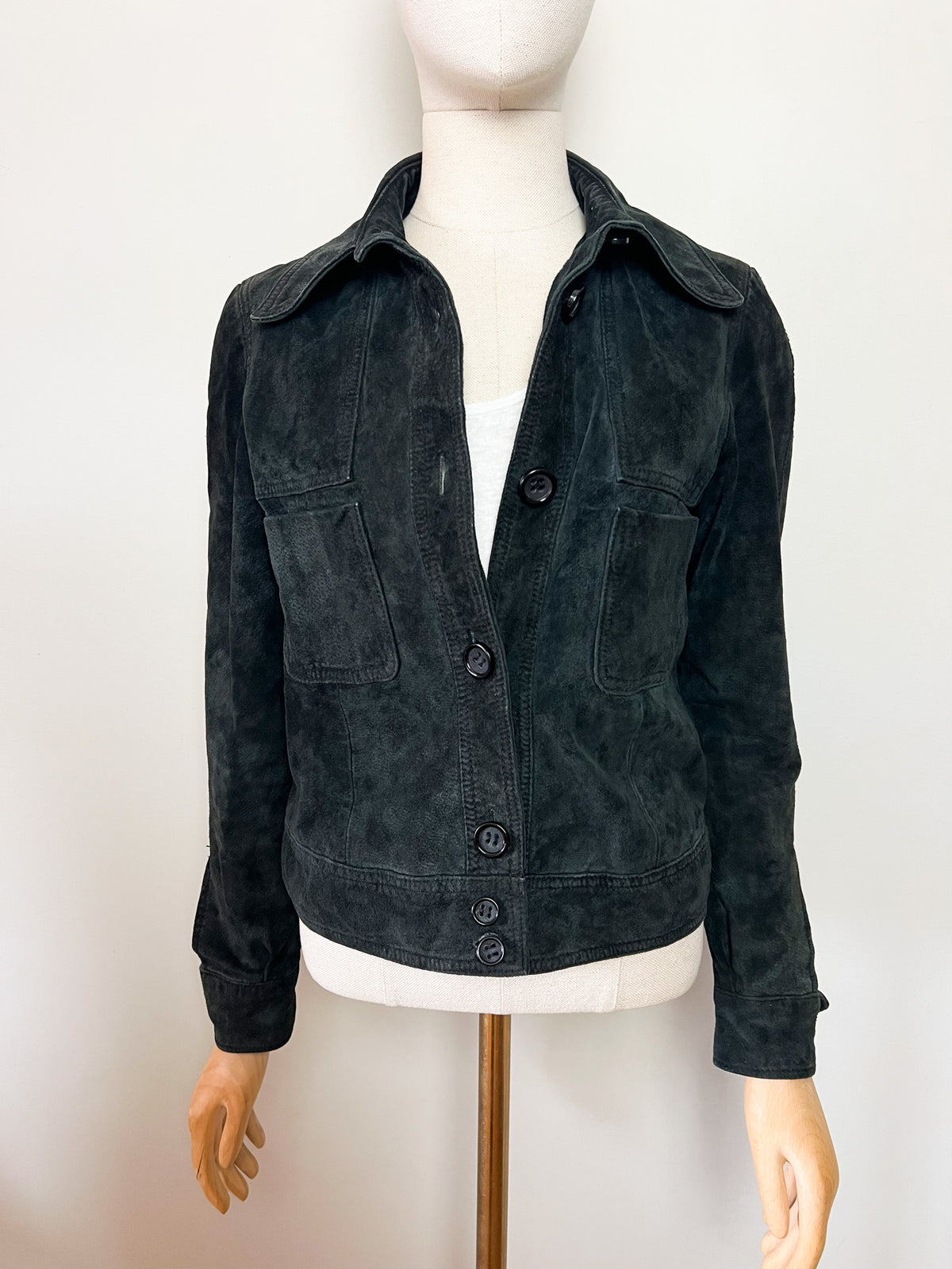 Veste courte en daim noir Zara Woman style rétro 70s 100% Croûte de cuir Taille 36