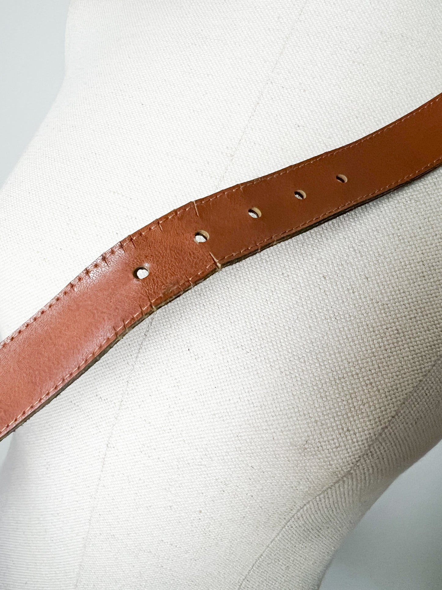 Ceinture Femme Croute de Cuir Marron - Boucle Cœur Doré Ajouré - T. 80 - Made in France