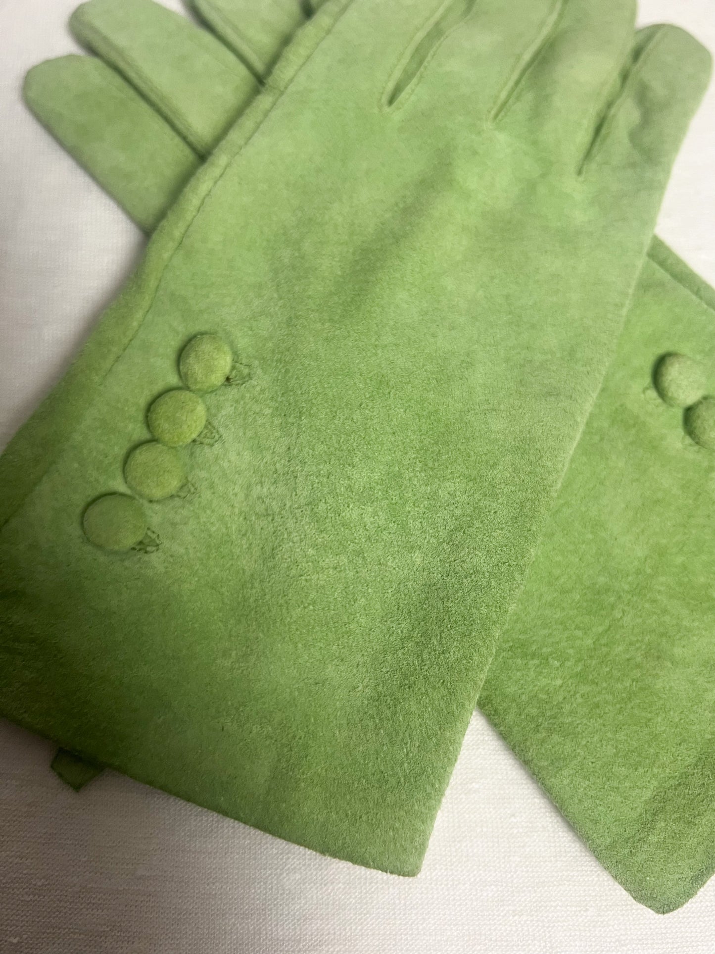 Gants Vintage en Croûte de Cuir Vert Amande - Doublés - T. 7 (S/M)