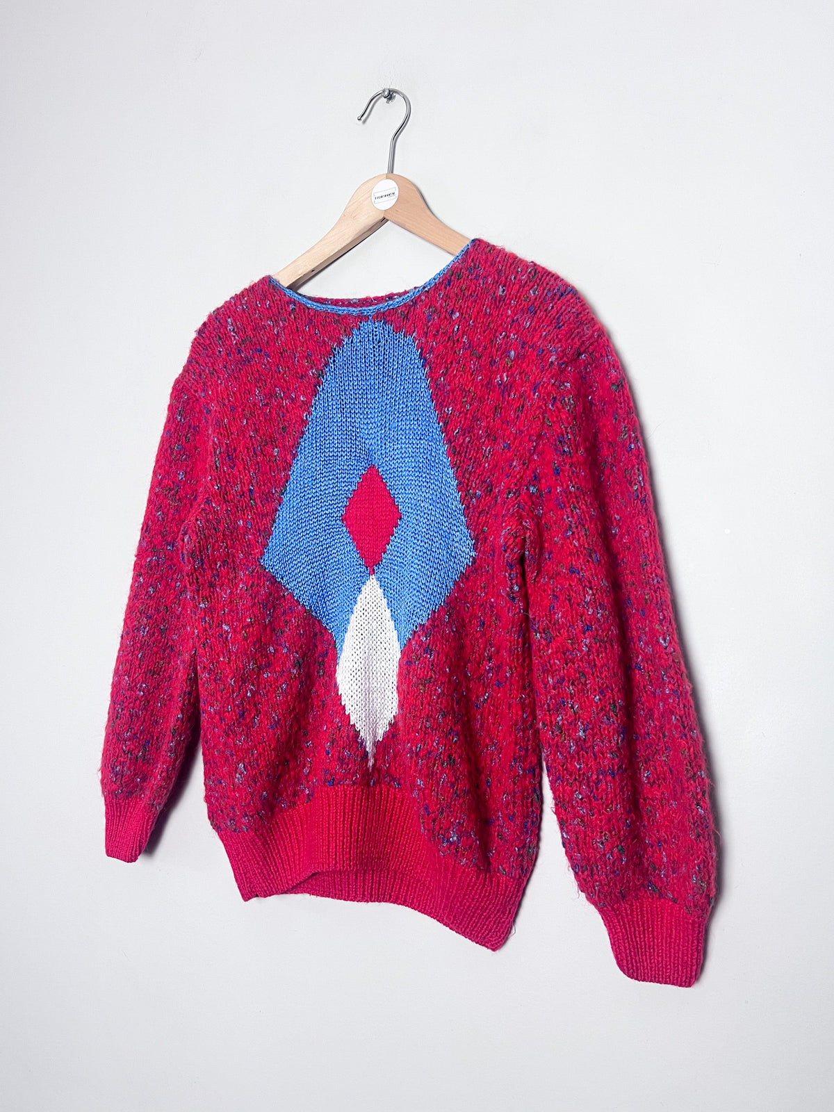 Pull vintage 80s rouge moucheté & motif géométrique losange tricoté main — Taille 38/40