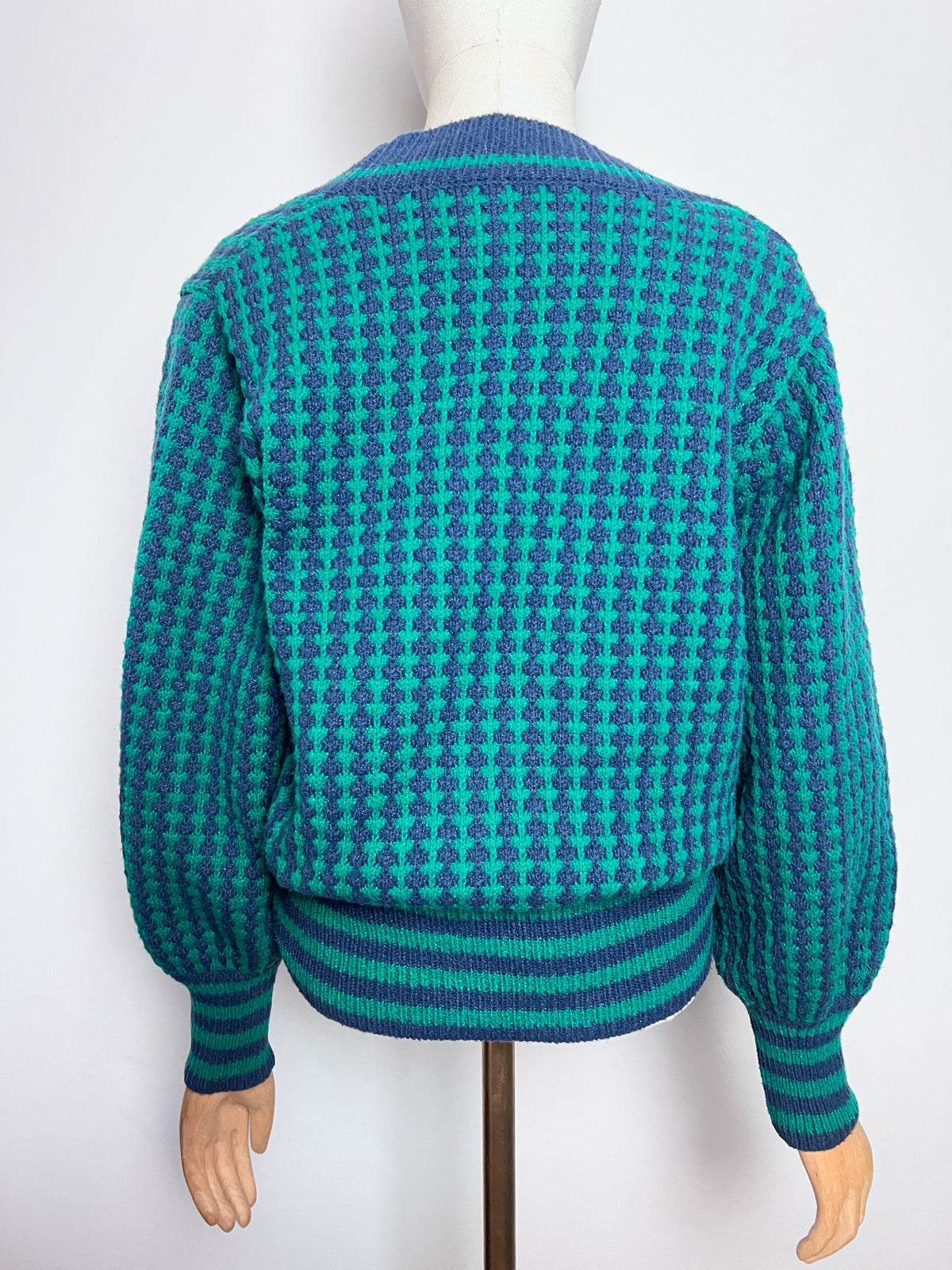Cardigan croisé vintage 80s bleu marine et vert sapin — Boutons bijoux nacre & manches ballon — Taille 38/40