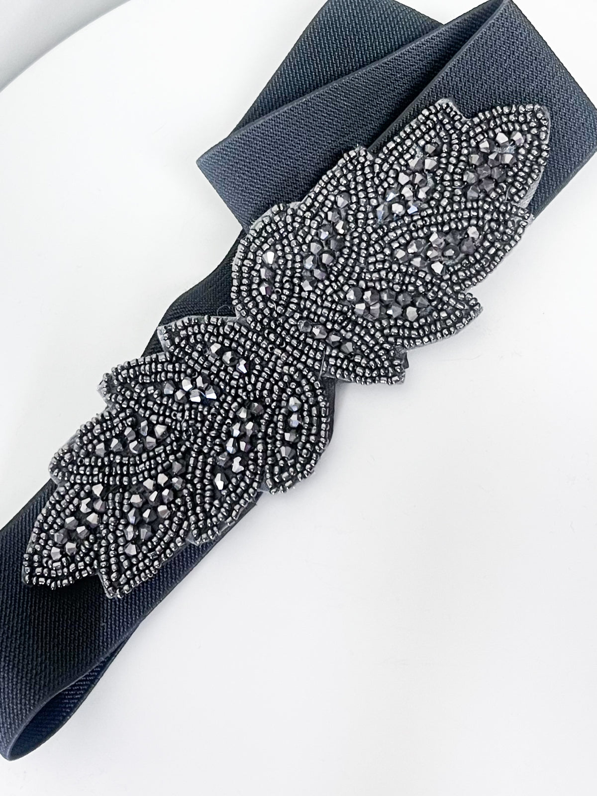 Ceinture serre-taille élastique gris anthracite empiècement bijou perles argentées — Taille 70 (34/36)