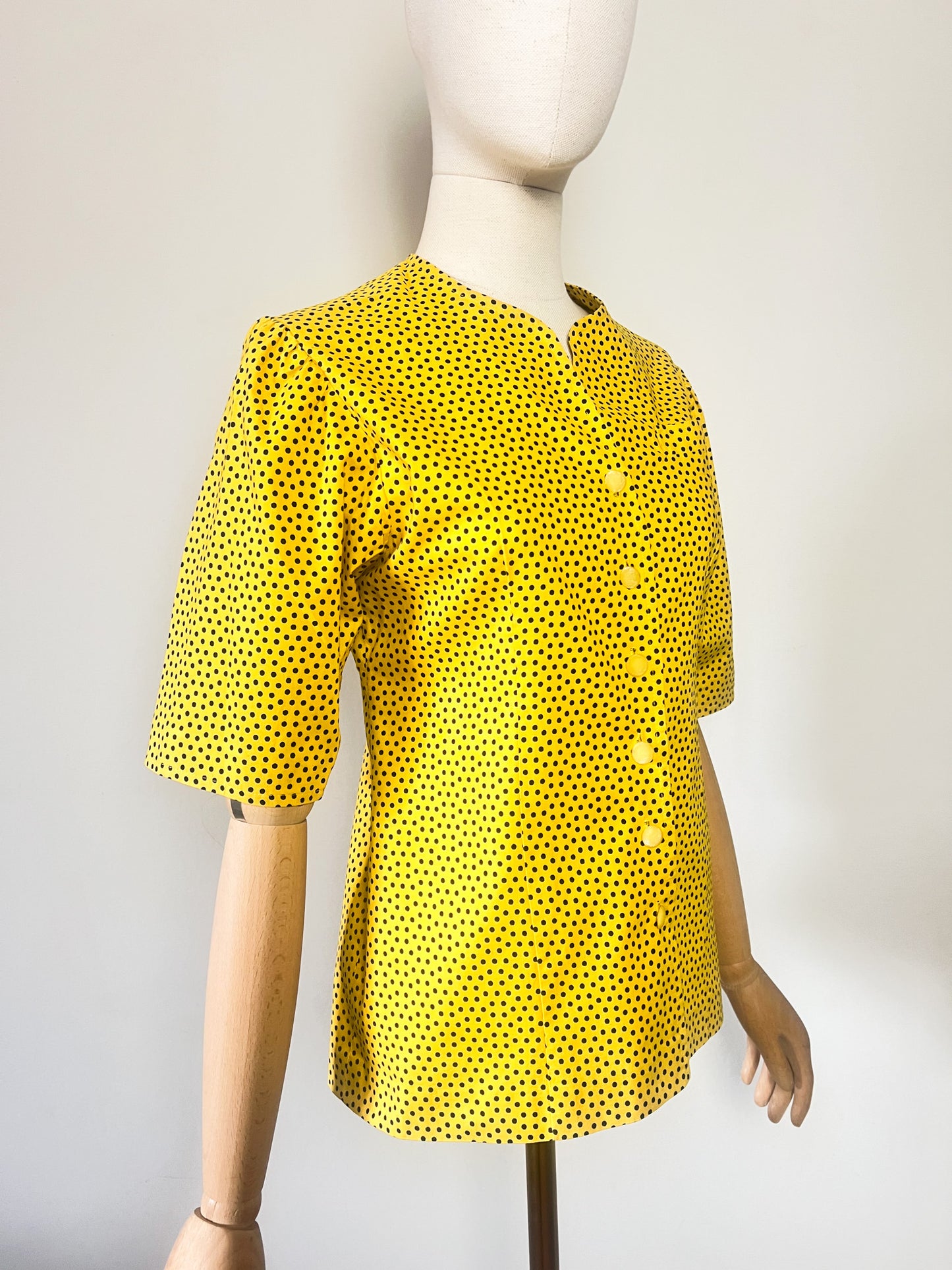 Blouse Vintage Années 80 Jaune "Sunny" à Pois Noirs - Coupe Cintrée boutonnée - T36/38