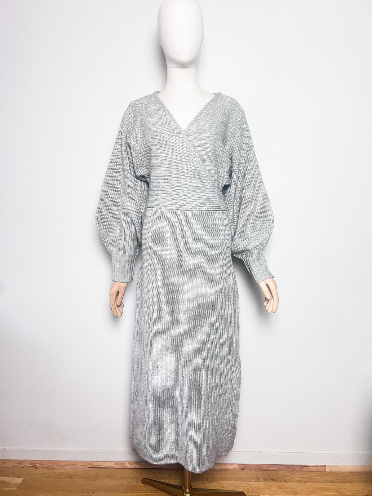 Robe longue en maille gris chiné River Island Cache-cœur et manches chauve-souris Taille 38 (M)
