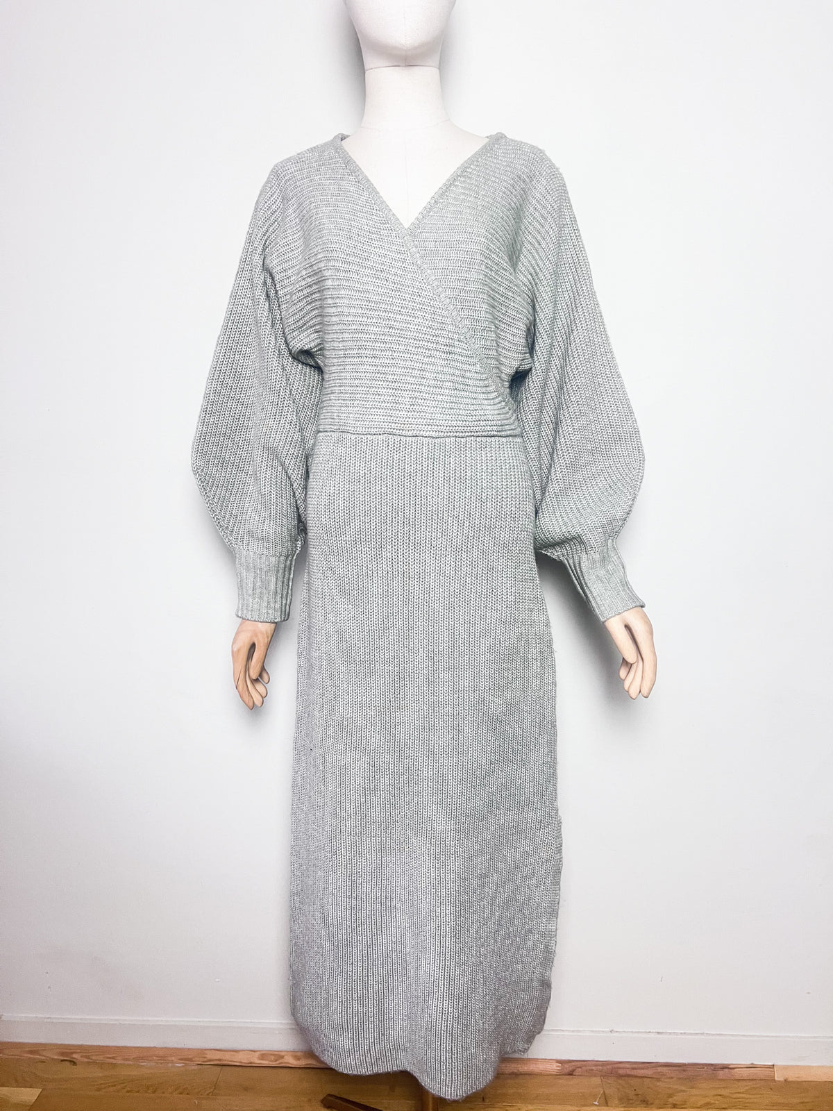 Robe longue en maille gris chiné River Island Cache-cœur et manches chauve-souris Taille 38 (M)