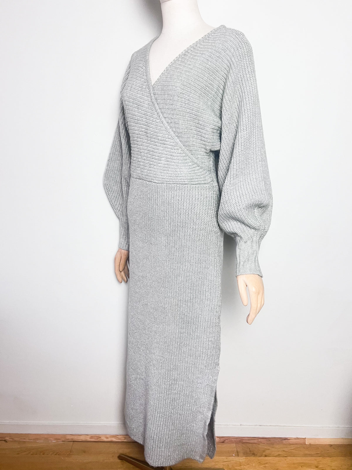 Robe longue en maille gris chiné River Island Cache-cœur et manches chauve-souris Taille 38 (M)