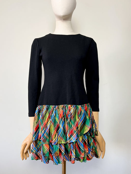 Robe Mini Vintage Bi-Matière Noir & Blanc - Haut Laine (Élastique) - Volants - T. 36 (S)