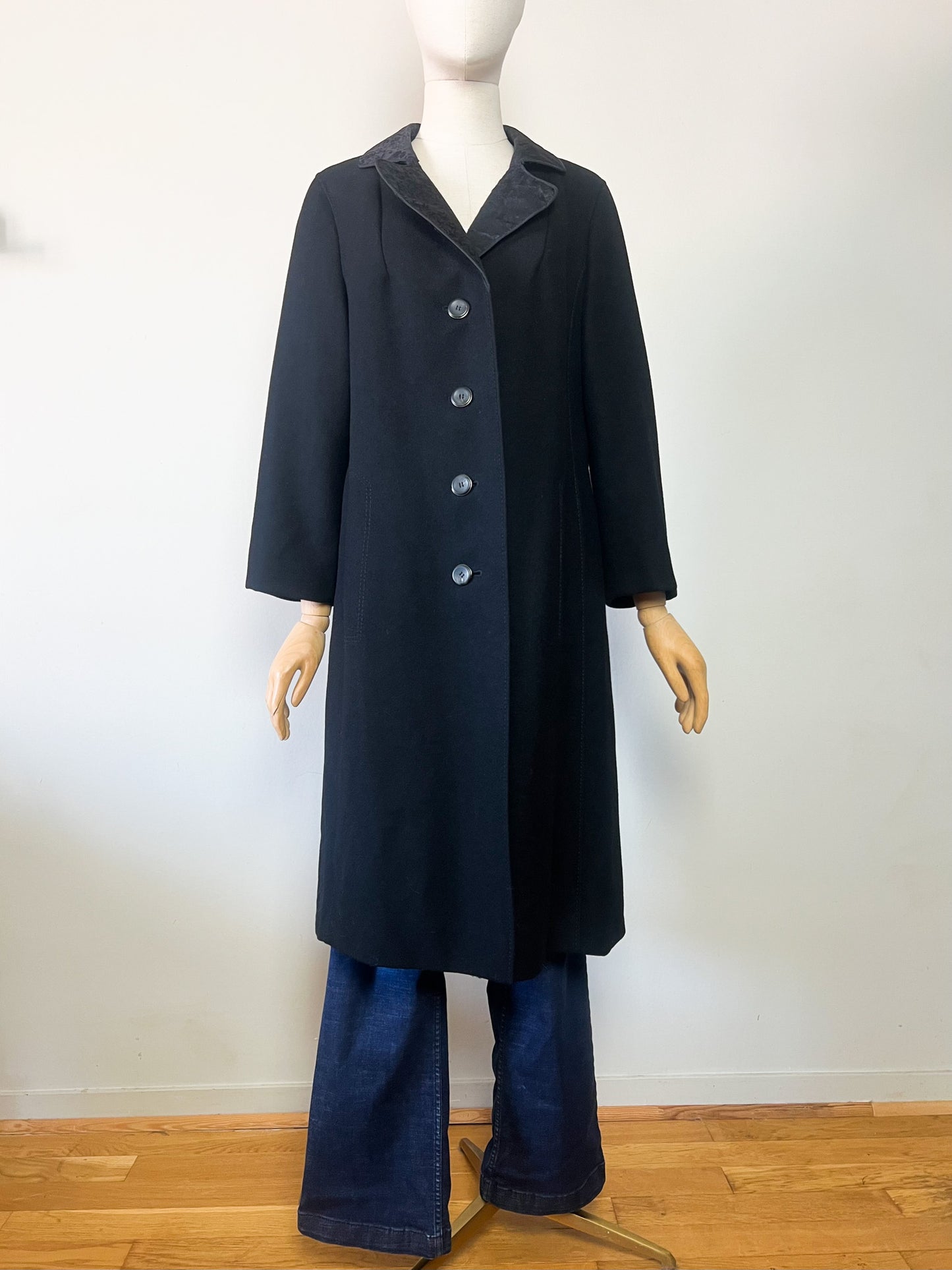 Manteau Vintage Années 60 noir - 100% Pure Laine Vierge - Détails Couture - Paris Chic T40/42
