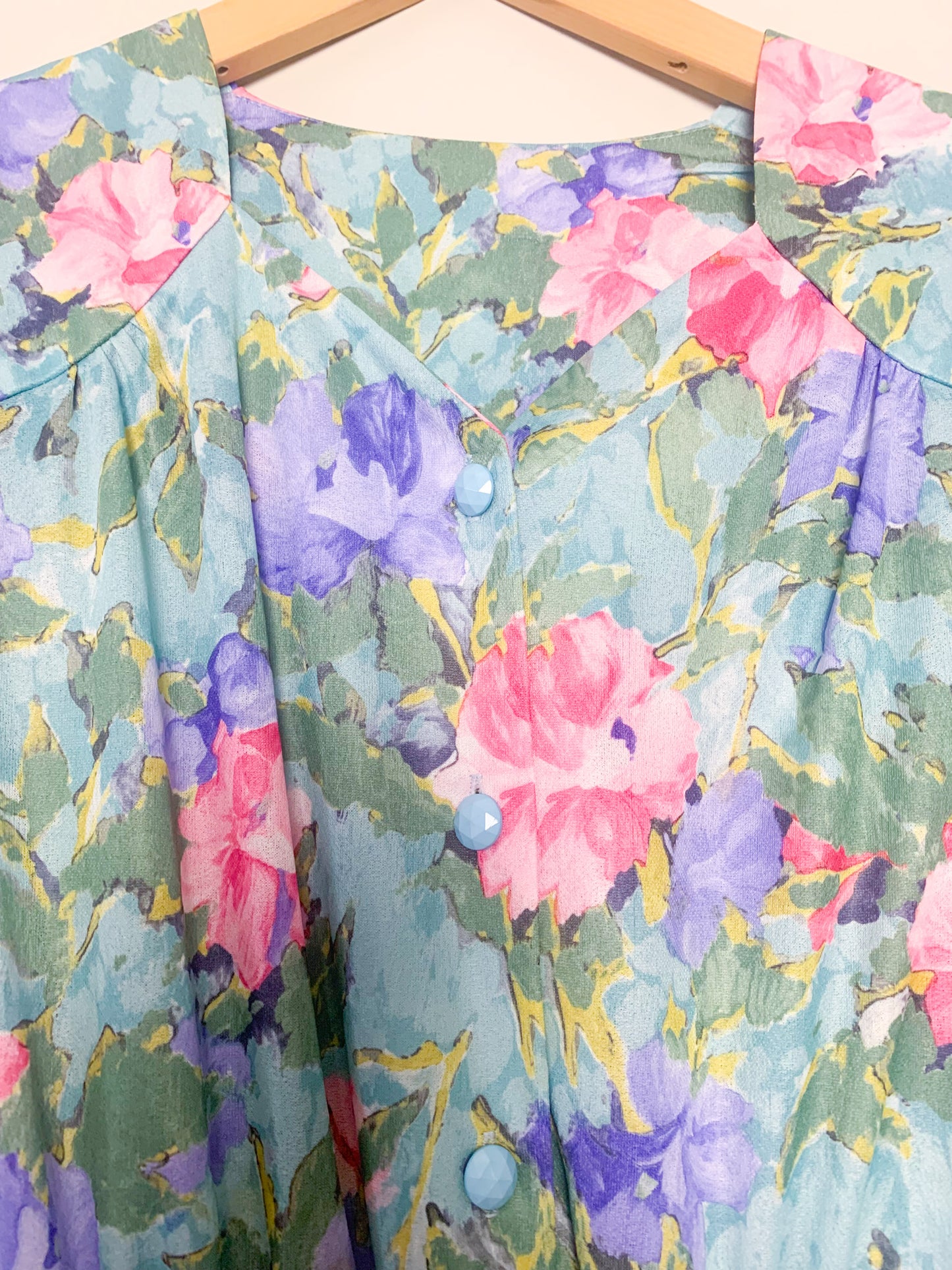 Robe manches courtes plissée imprimés fleurs vintage