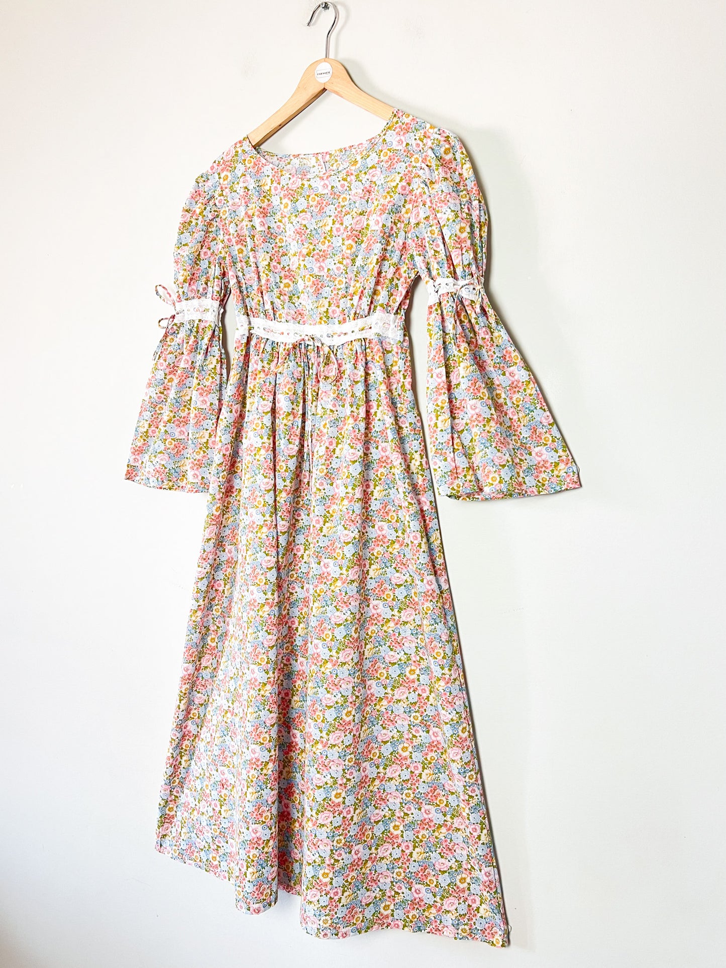 Robe Longue Vintage Années 70 Romantique - Coupe Empire & Dentelle - Fleurs Pastel - T. 36
